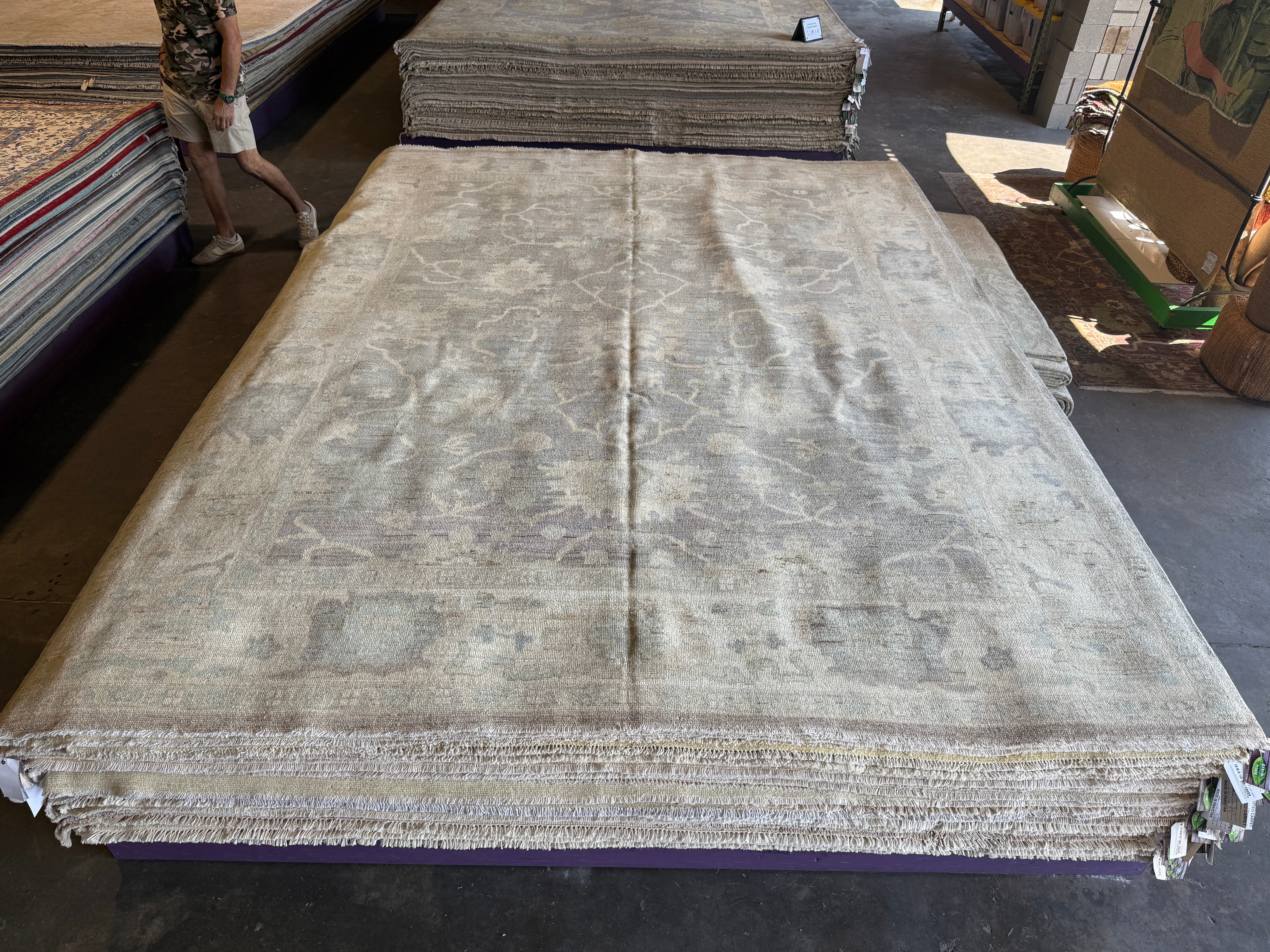 Catherine Zeta-Jones 9x11.7 Lavender Afghani Whitewashed Oushak
