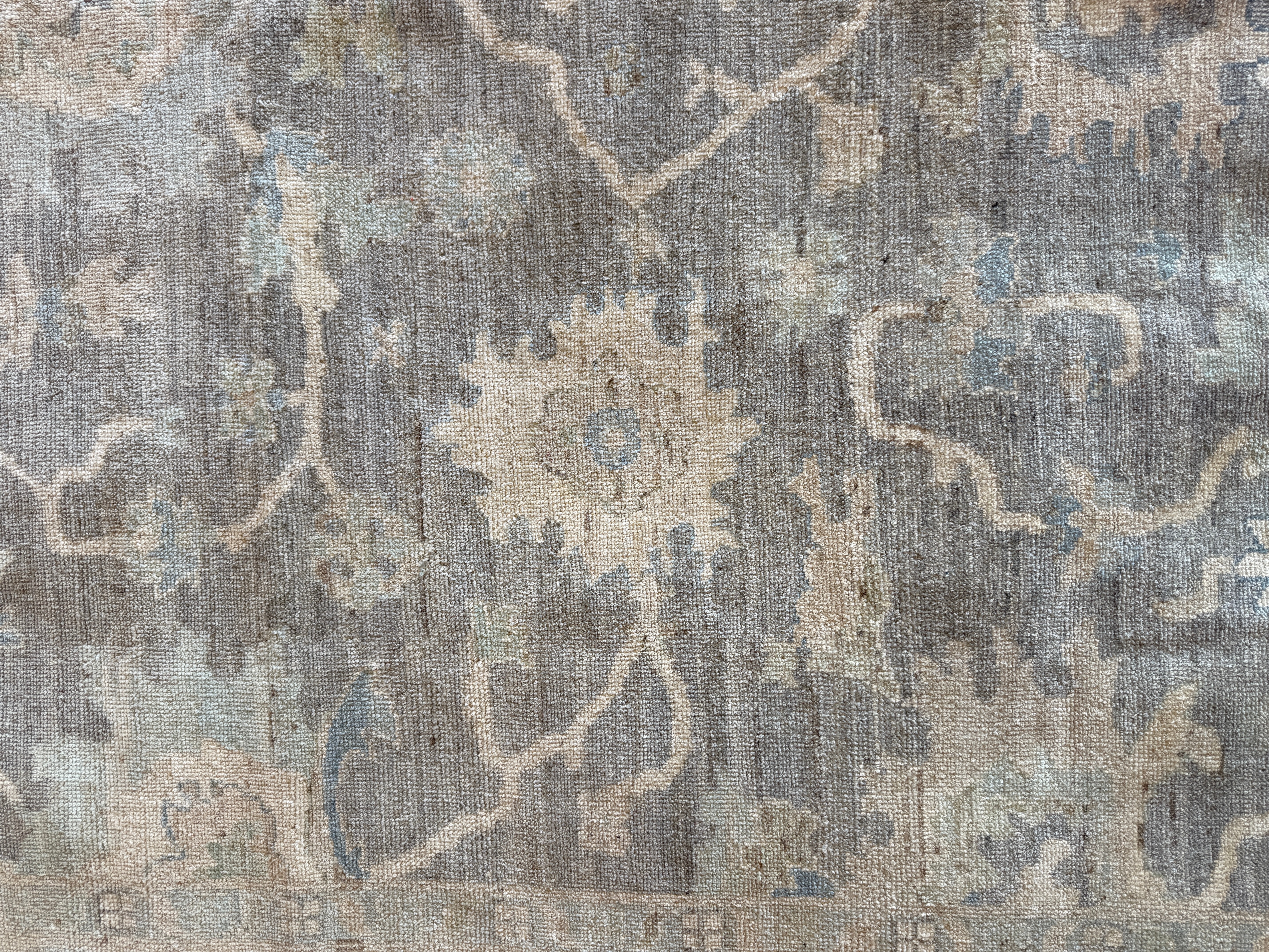 Catherine Zeta-Jones 9x11.7 Lavender Afghani Whitewashed Oushak
