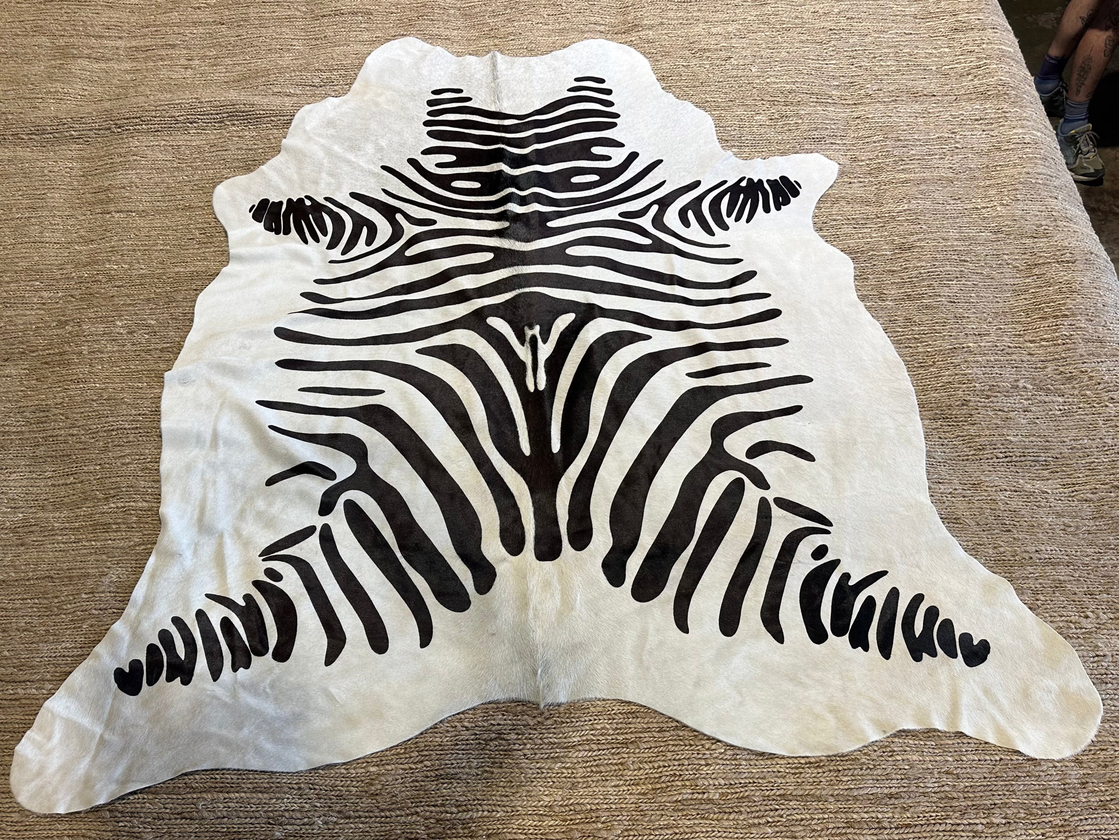Zebra Off White Cowhide Rug 5.4x6.11