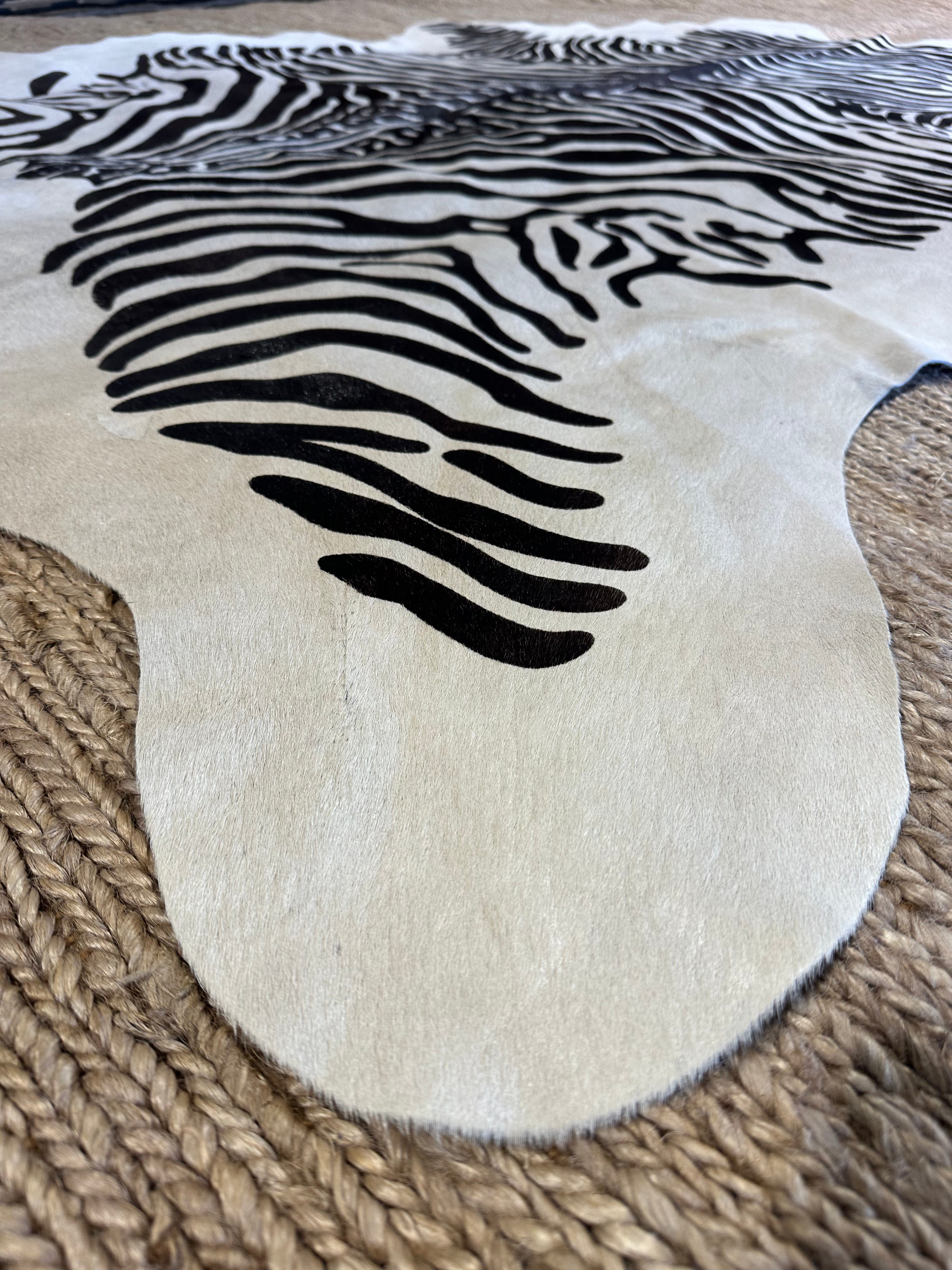 Zebra Off White Cowhide Rug 5.7x6.10