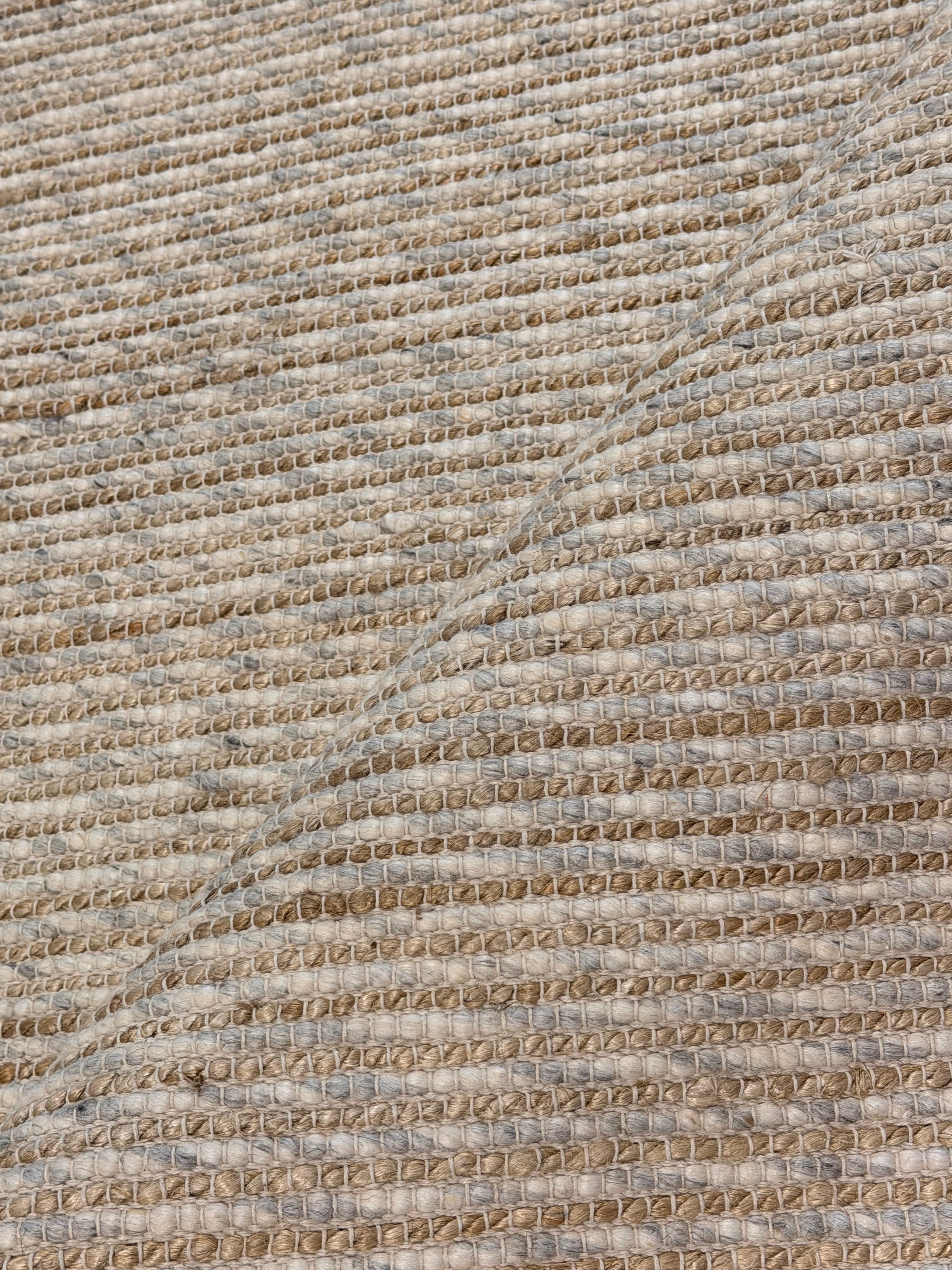 Hulka Handwoven 8.3x10.3 White and Natural Striped Jute & Wool Rug