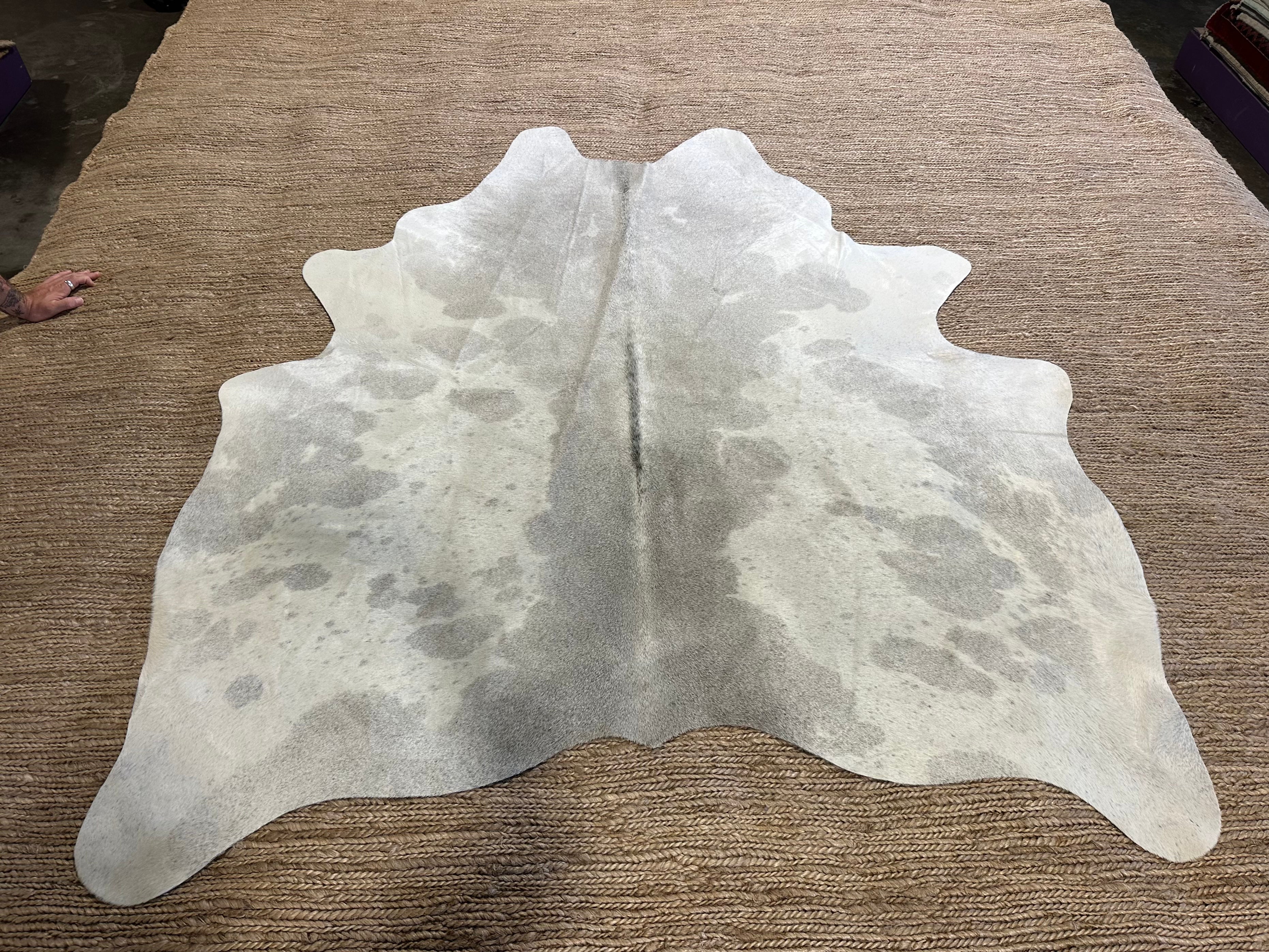 Speckled Cowhide Rug 5.4x6.6