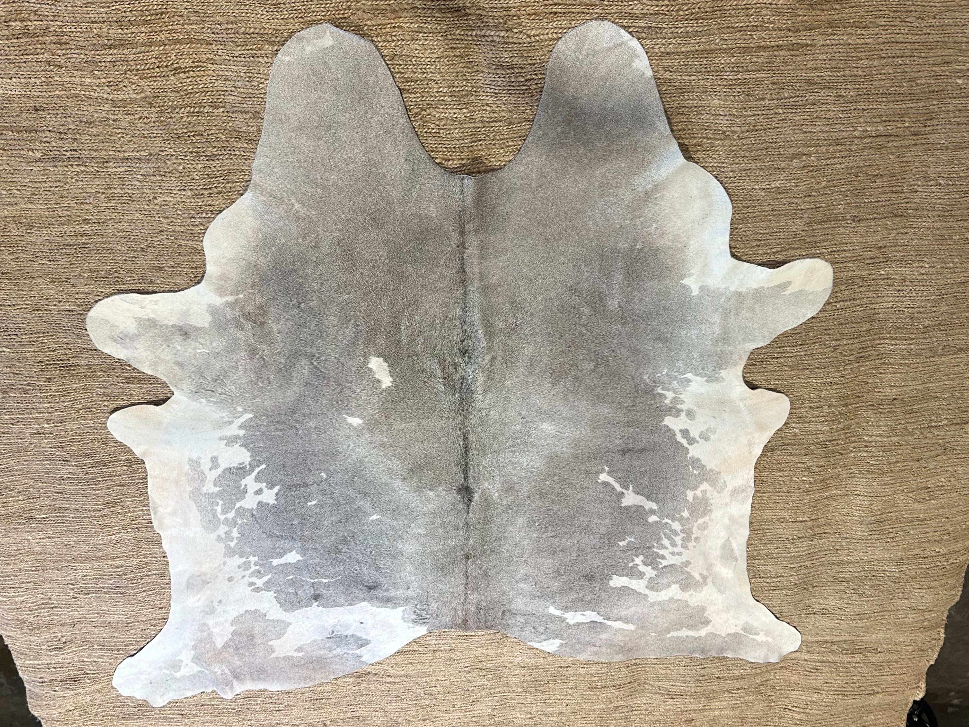 Gris Large Cowhide Rug 5.7x7.6