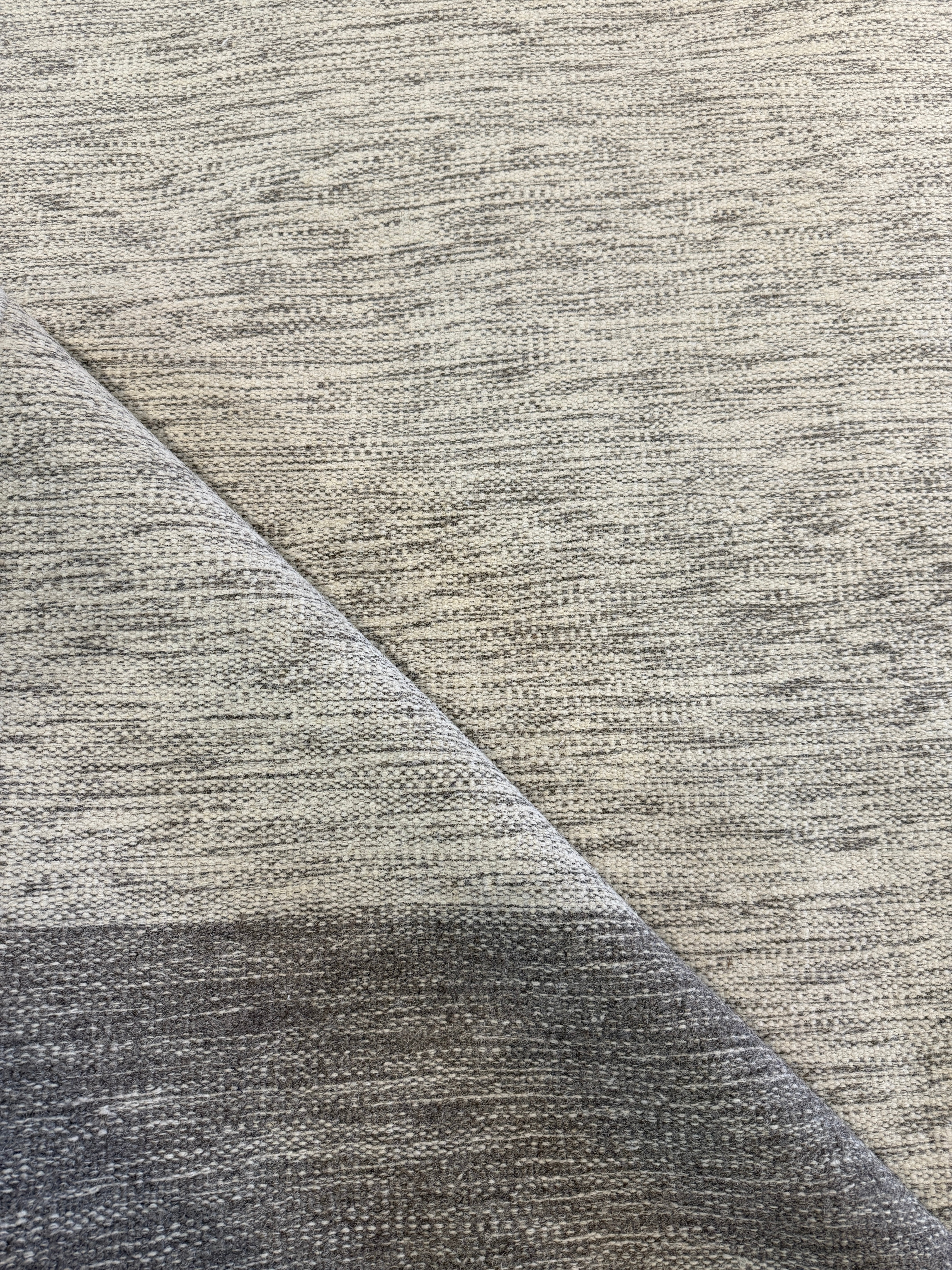 Mario Vassall 8.3x9.6 Grey Handwoven Modern Rug