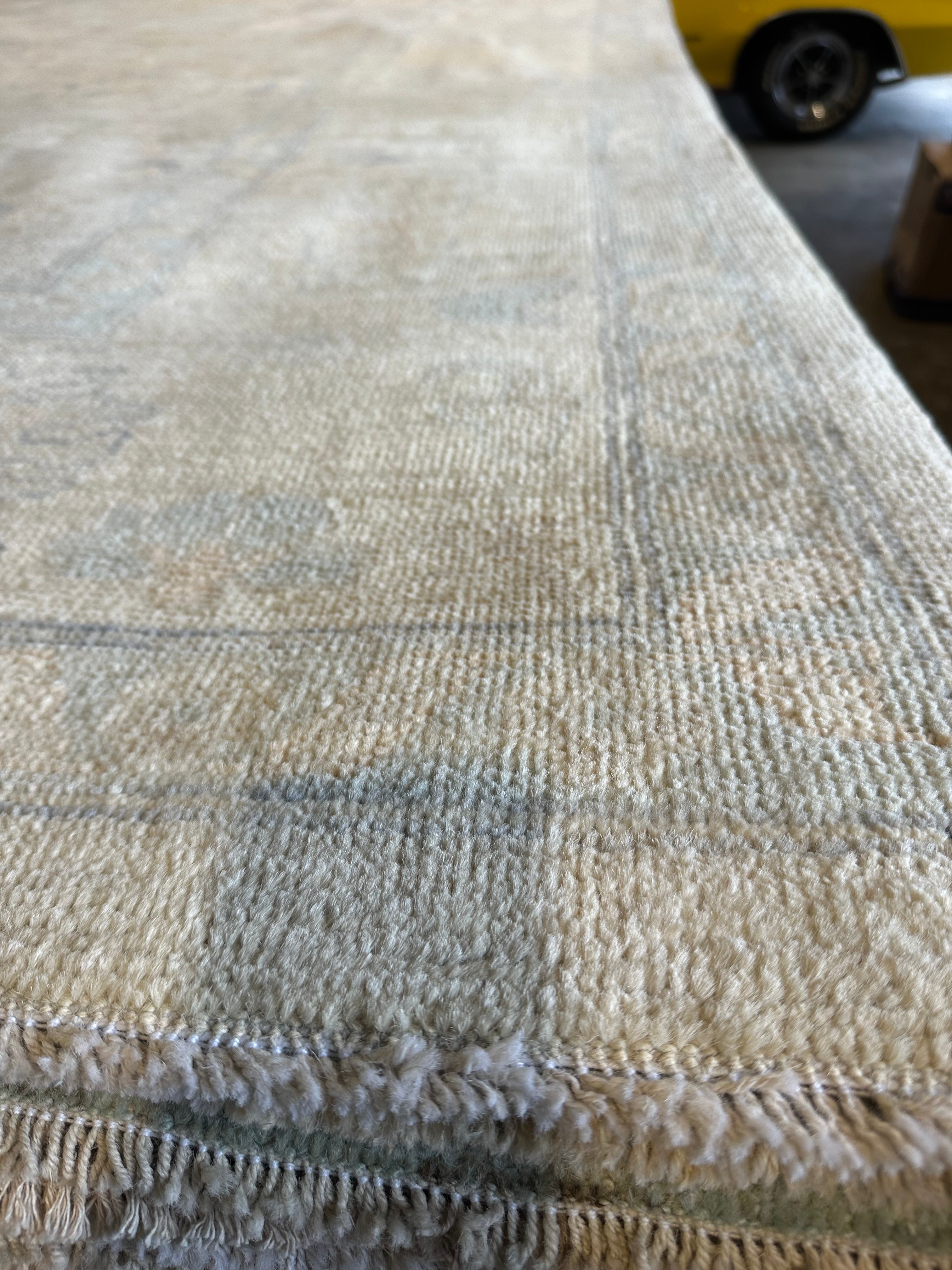 Tiffany Thornton 10x13.10 Afghani Whitewashed Oushak