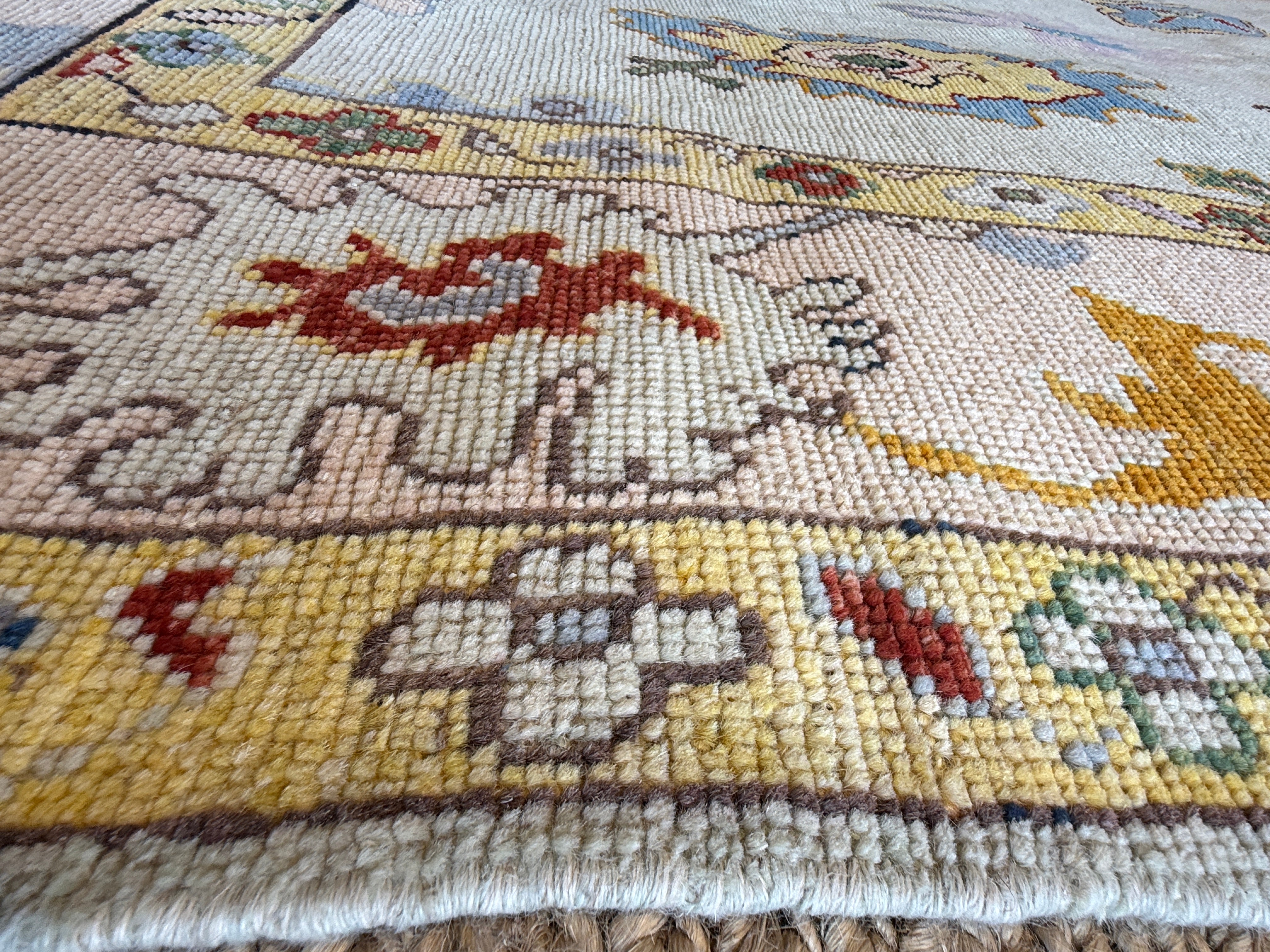 Victoria Pedretti 5.4x7.8 Colorful Afghani Oushak Rug