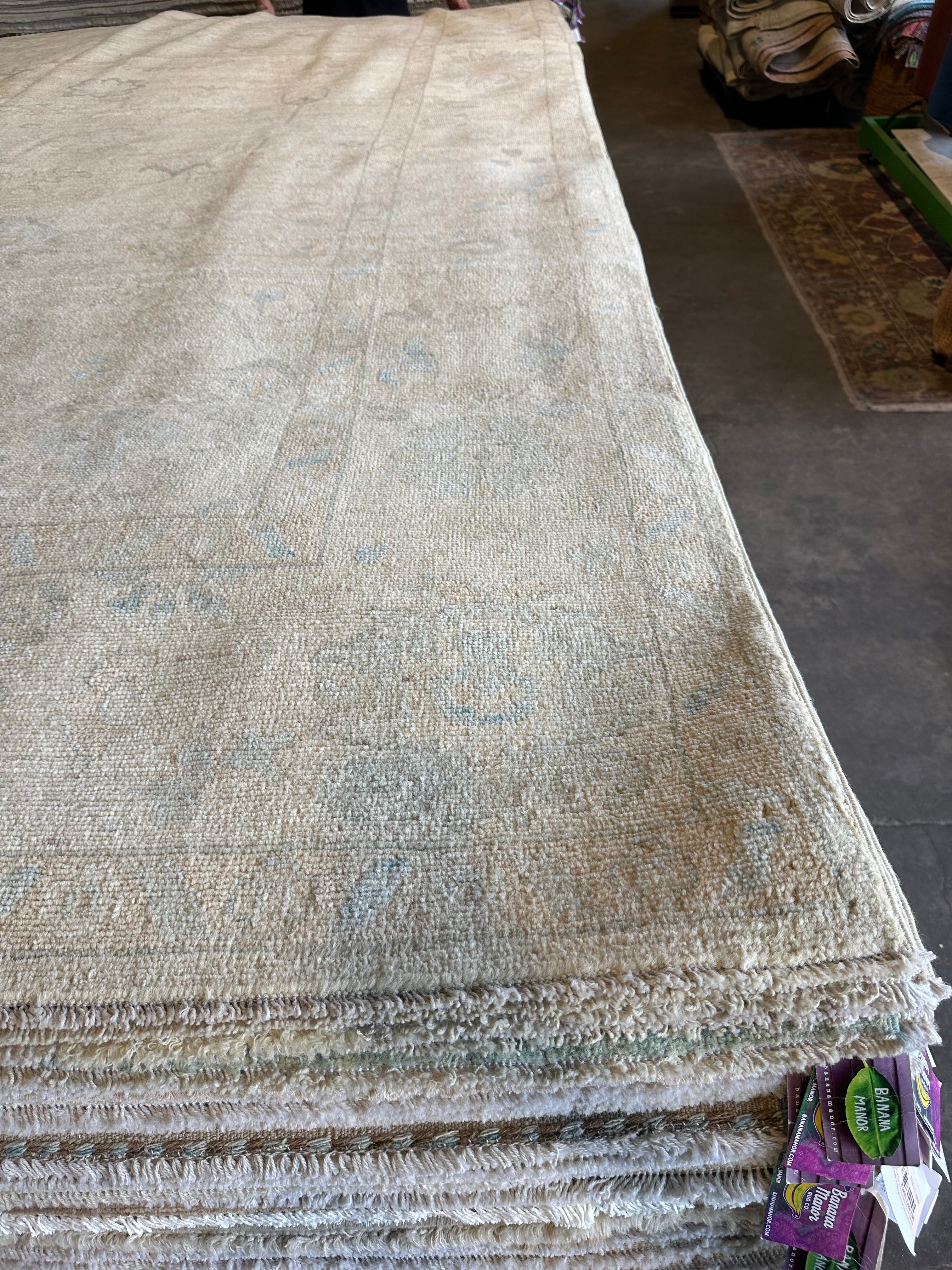 Renee Wheeler 8.11x12.1 Afghani Whitewashed Oushak