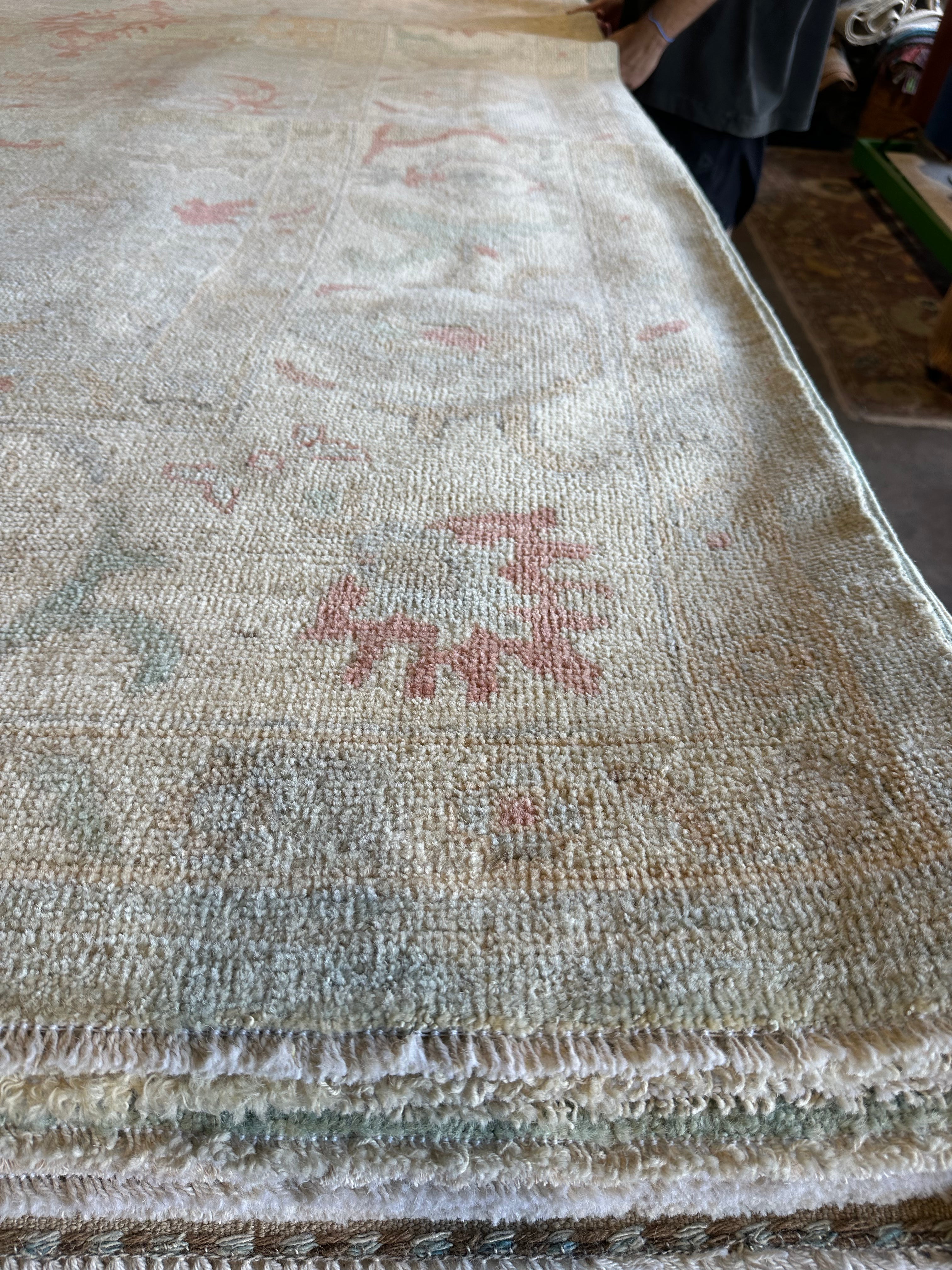 Kim Delaney 8.11x12 Afghani Whitewashed Oushak