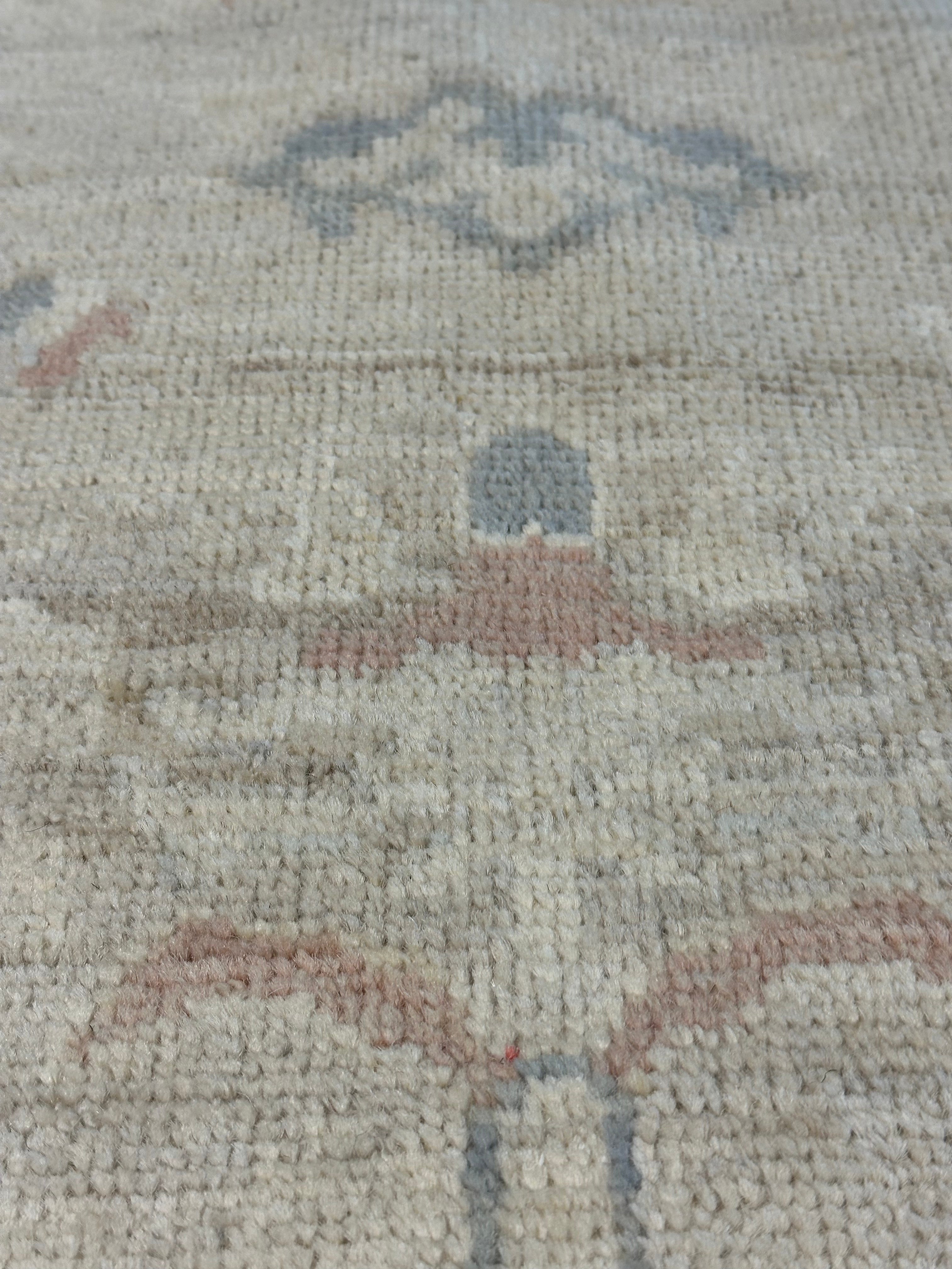 Rachel Bilson 2.8x3.11 Afghani Whitewashed Oushak