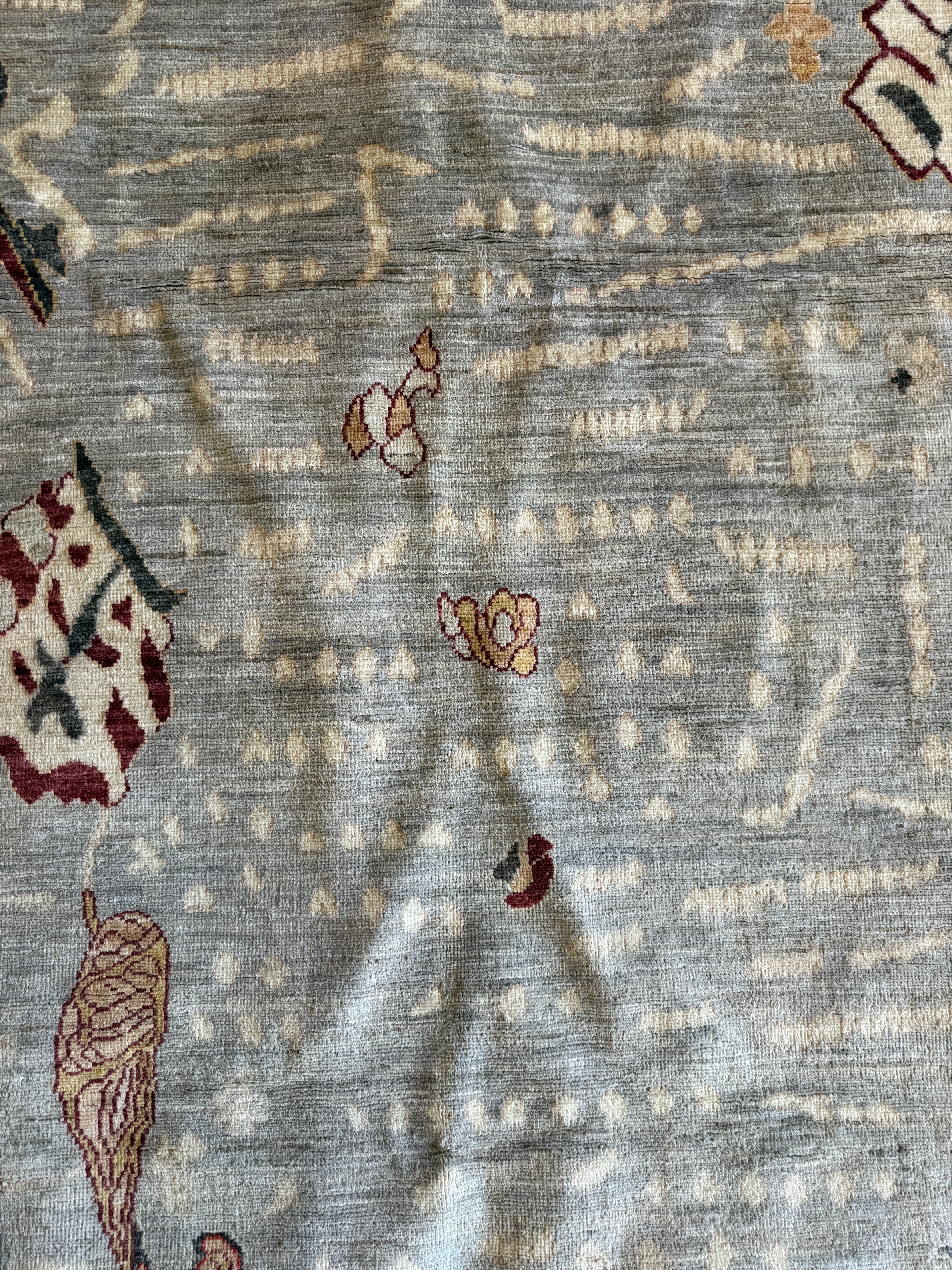 Jennifer Jason Leigh 5.11x9.1 Grey & Red Chobi Afghani Rug