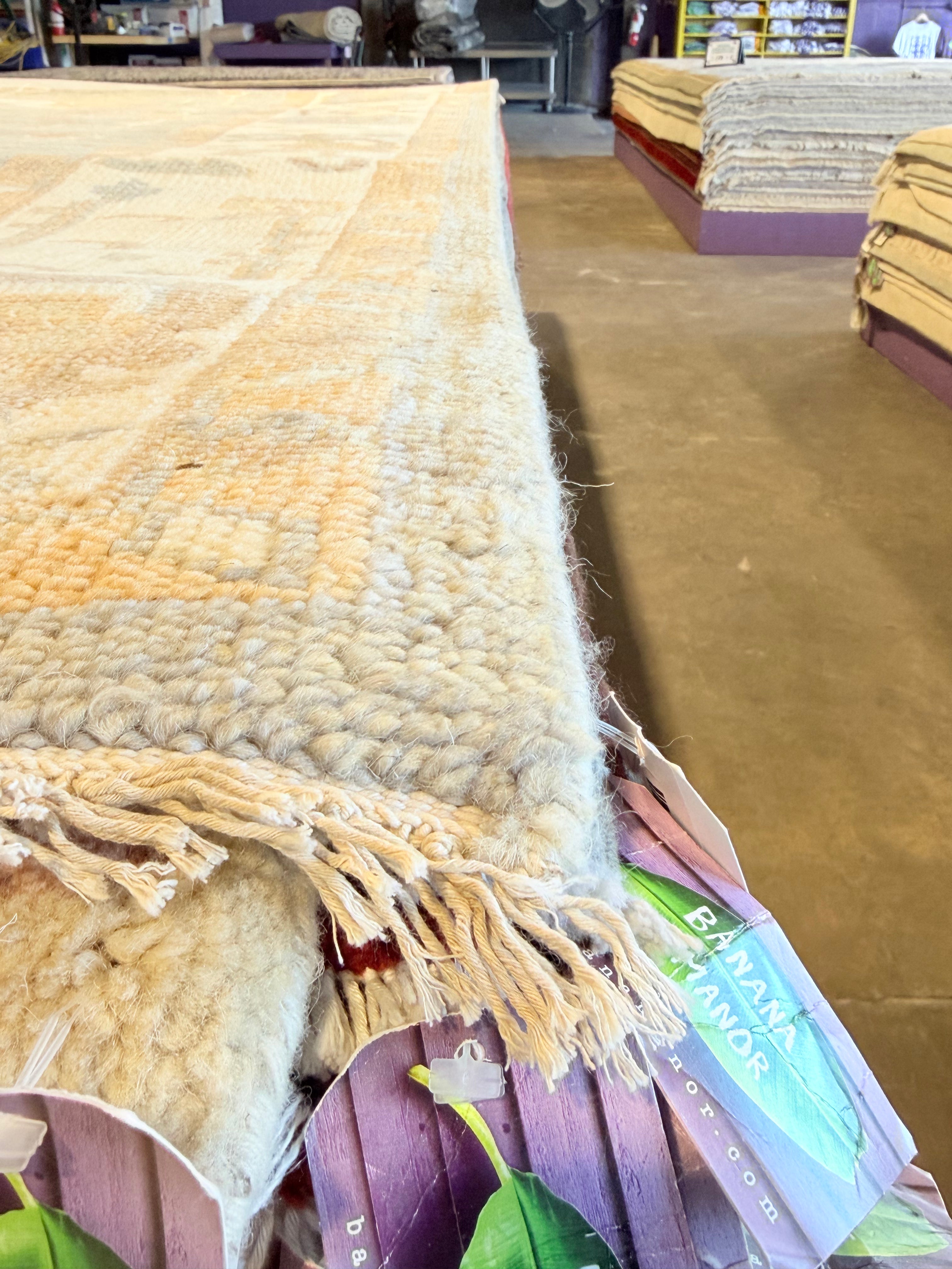 Way Bandy 8.9x12 Light Blue and Ivory Hand-Knotted Oushak Rug