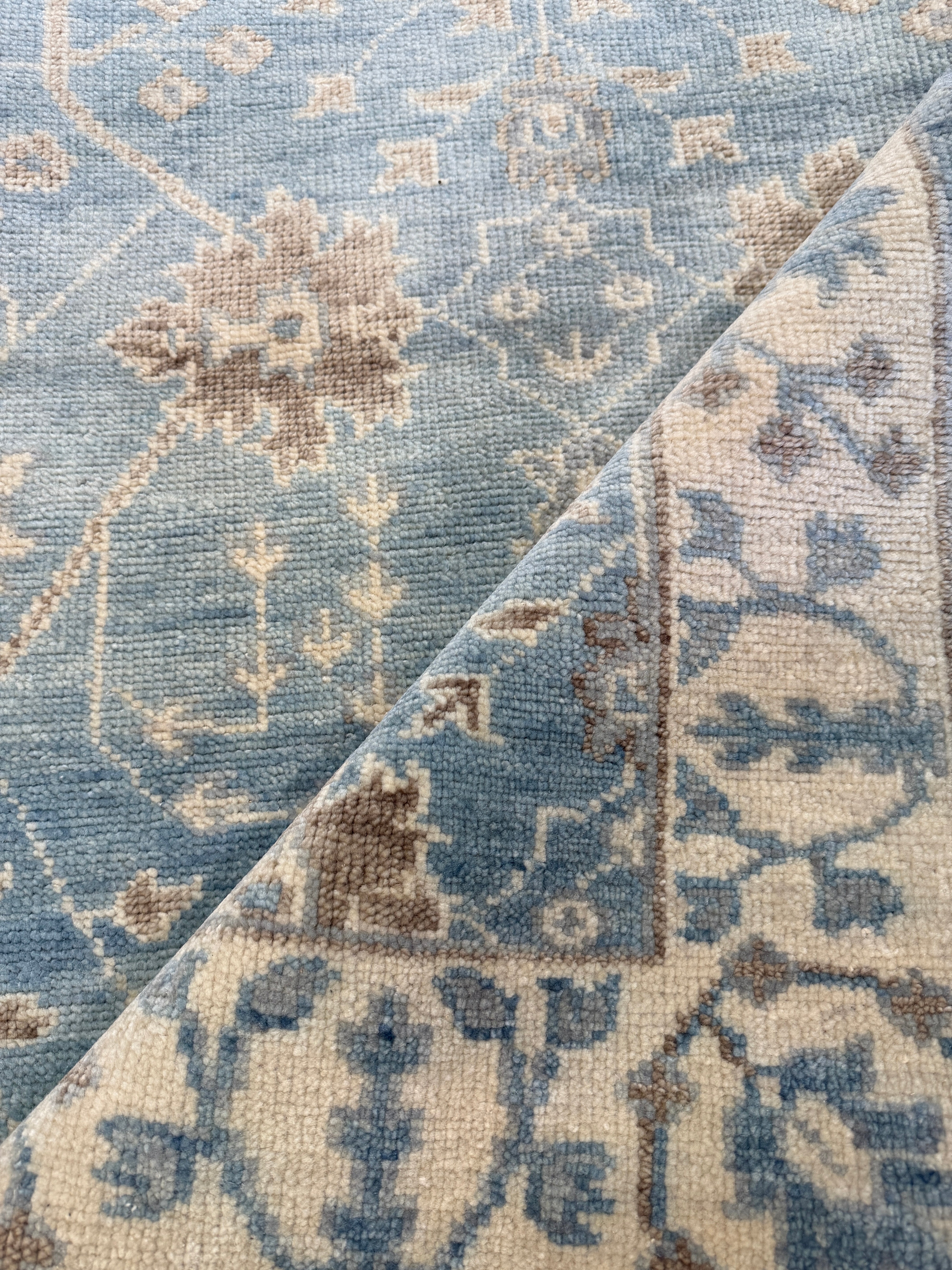 Catherine Deneuve 4x6 Light Blue Hand-Knotted Oushak Rug