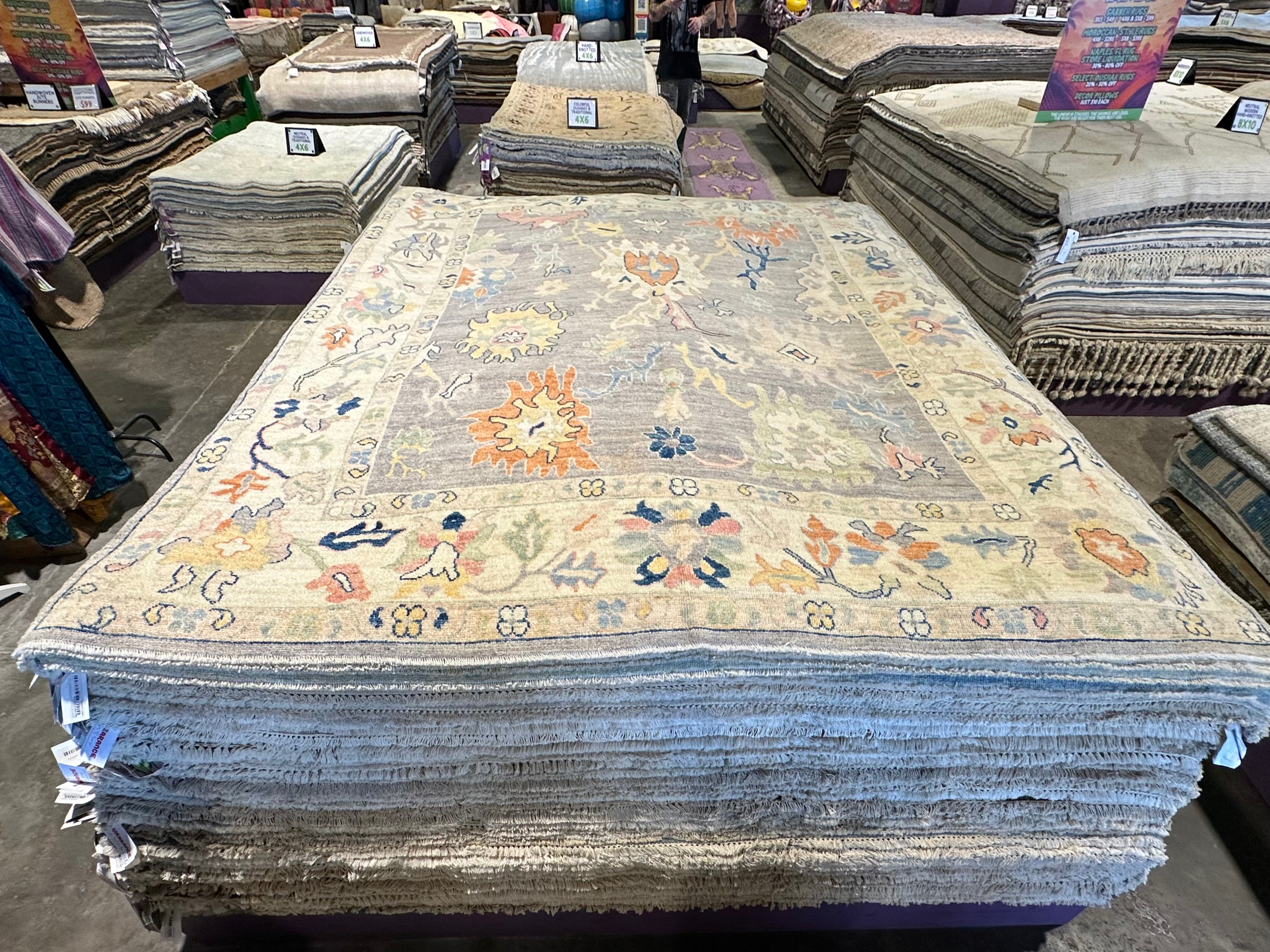 Marguerite Moreau 7.11x9.10 Afghani Whitewashed Oushak