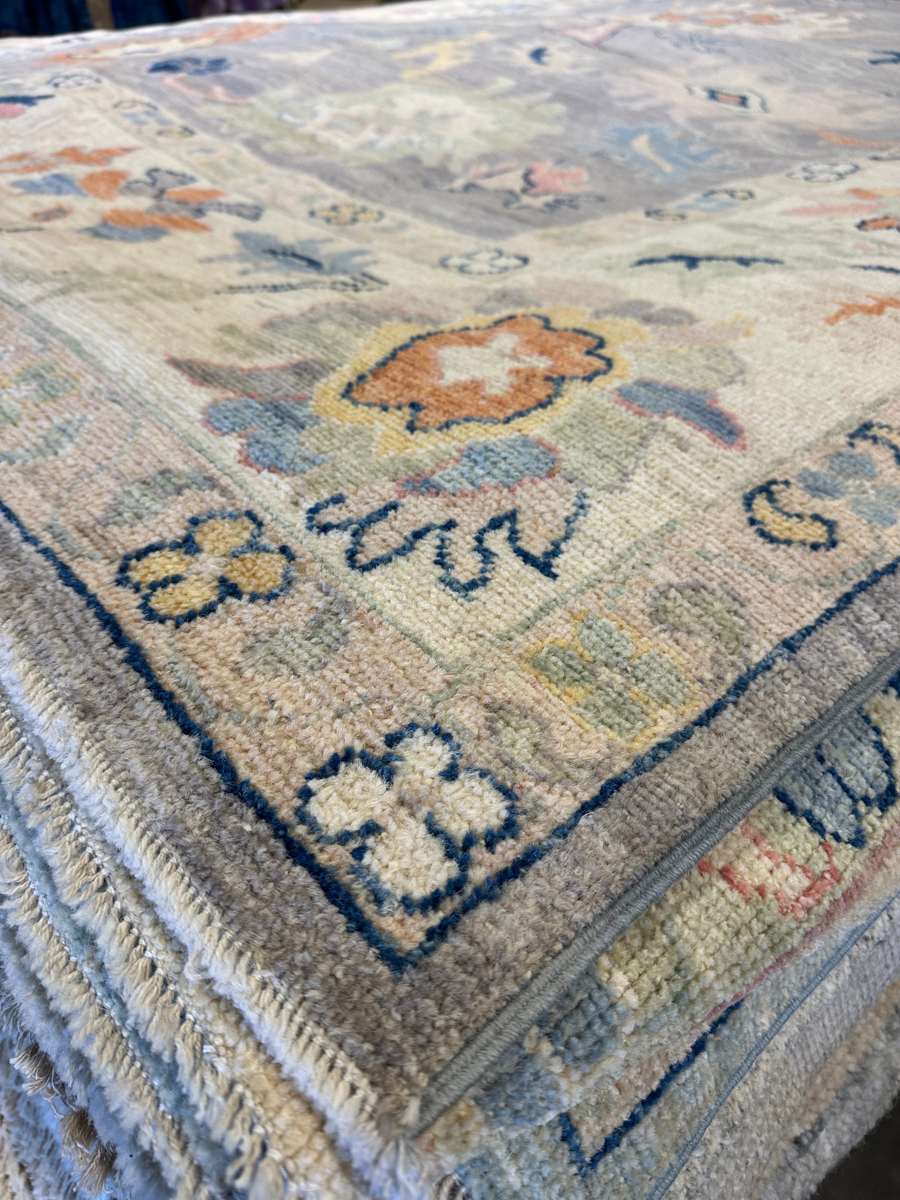 Marguerite Moreau 7.11x9.10 Afghani Whitewashed Oushak