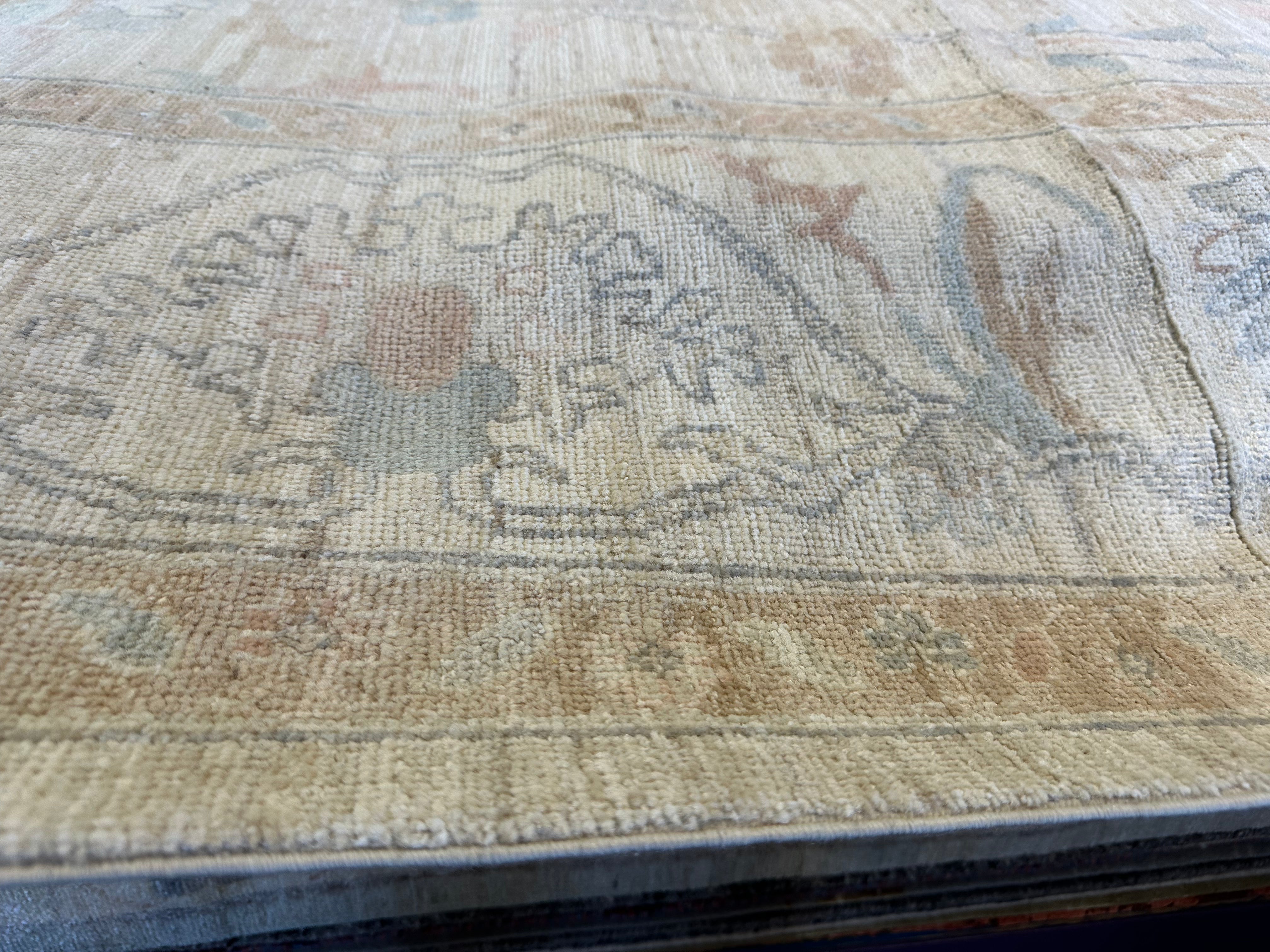 Ashley Yeddie 11.11x14.7 Afghani Whitewashed Oushak