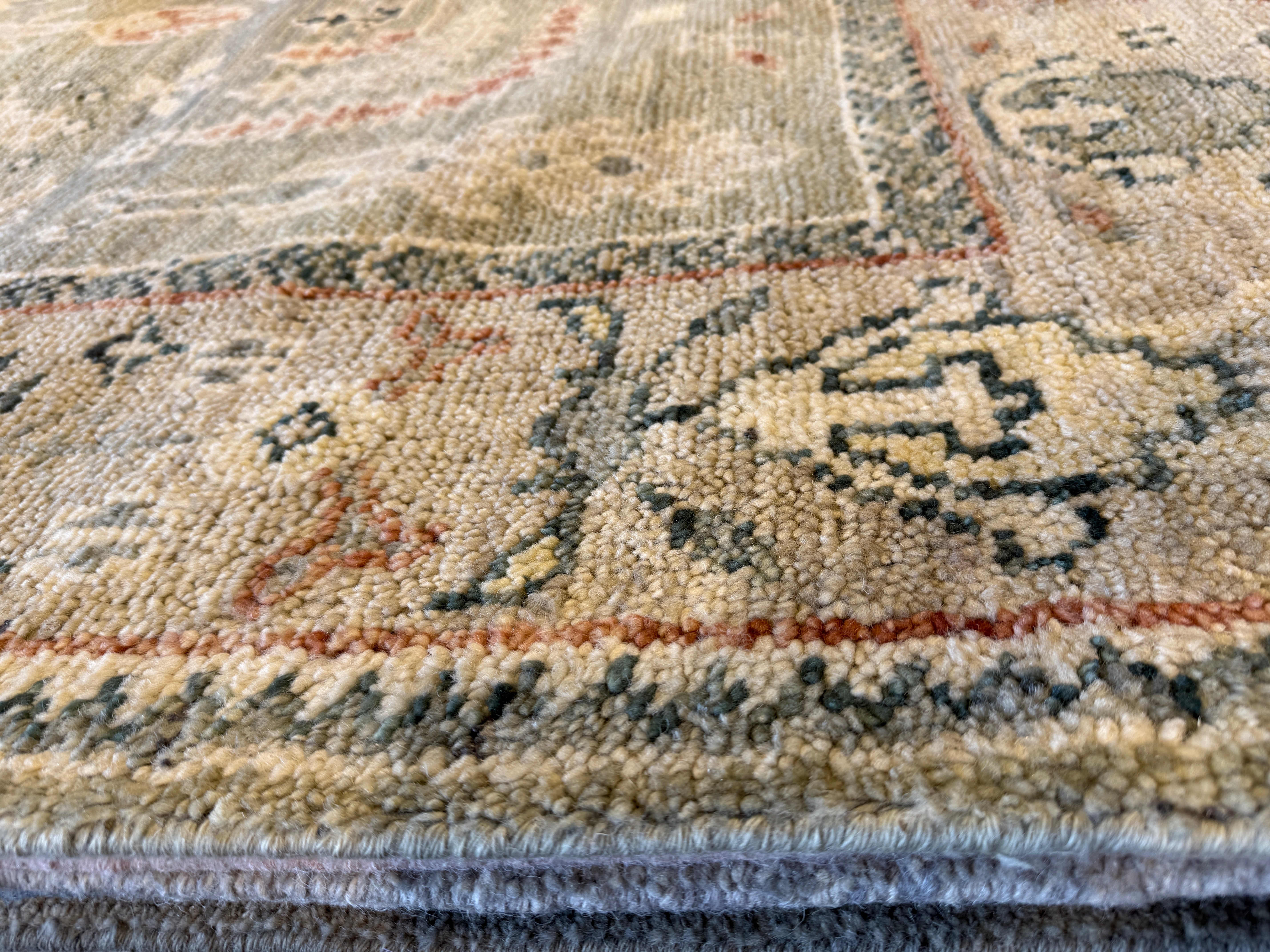 Delux  7.9x9.9 Dark Grey Hand-Knotted Oushak Rug