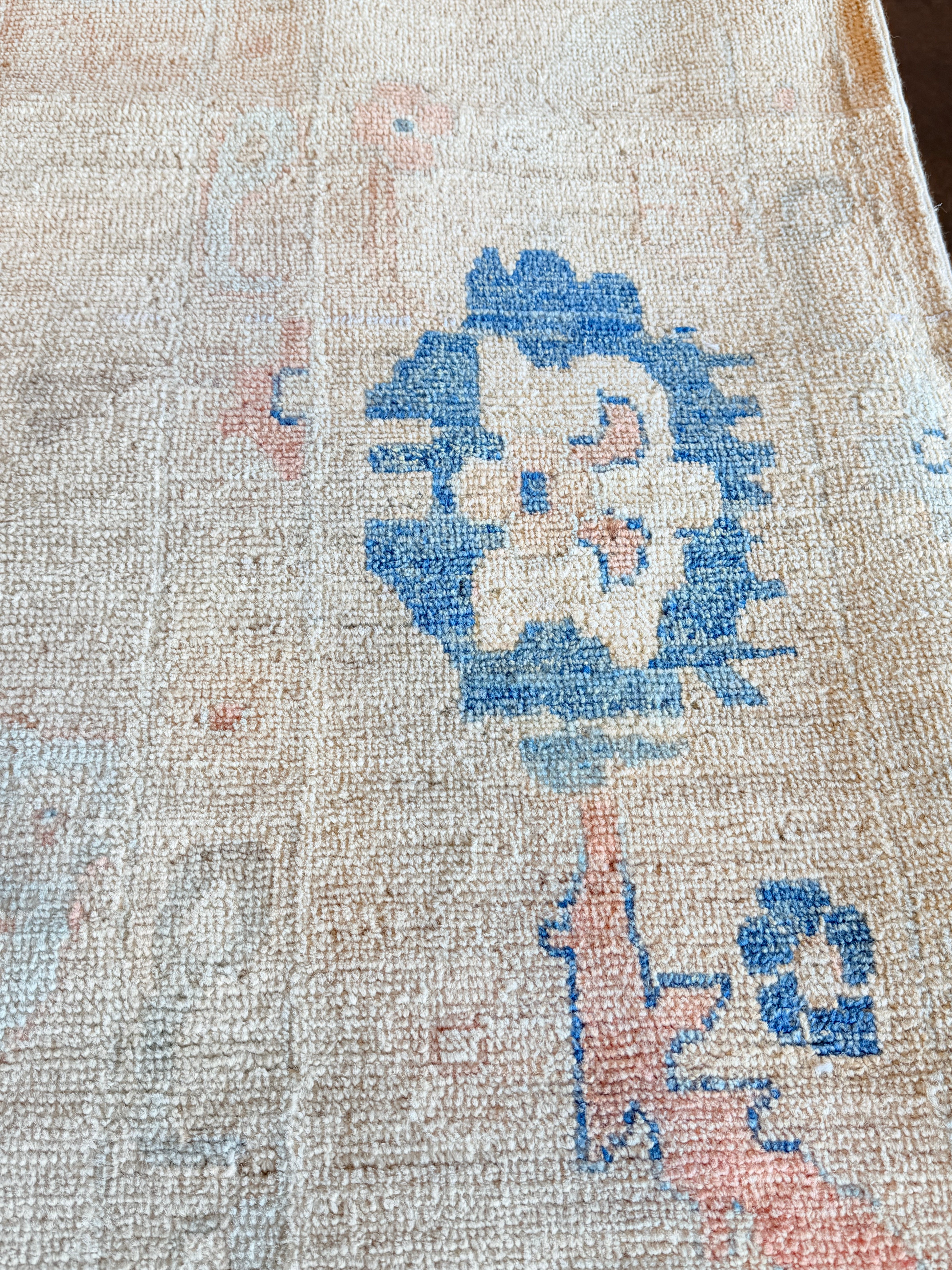 Anne Mayfair 8.1x12.4 Pink and Blue Afghani Whitewashed Oushak