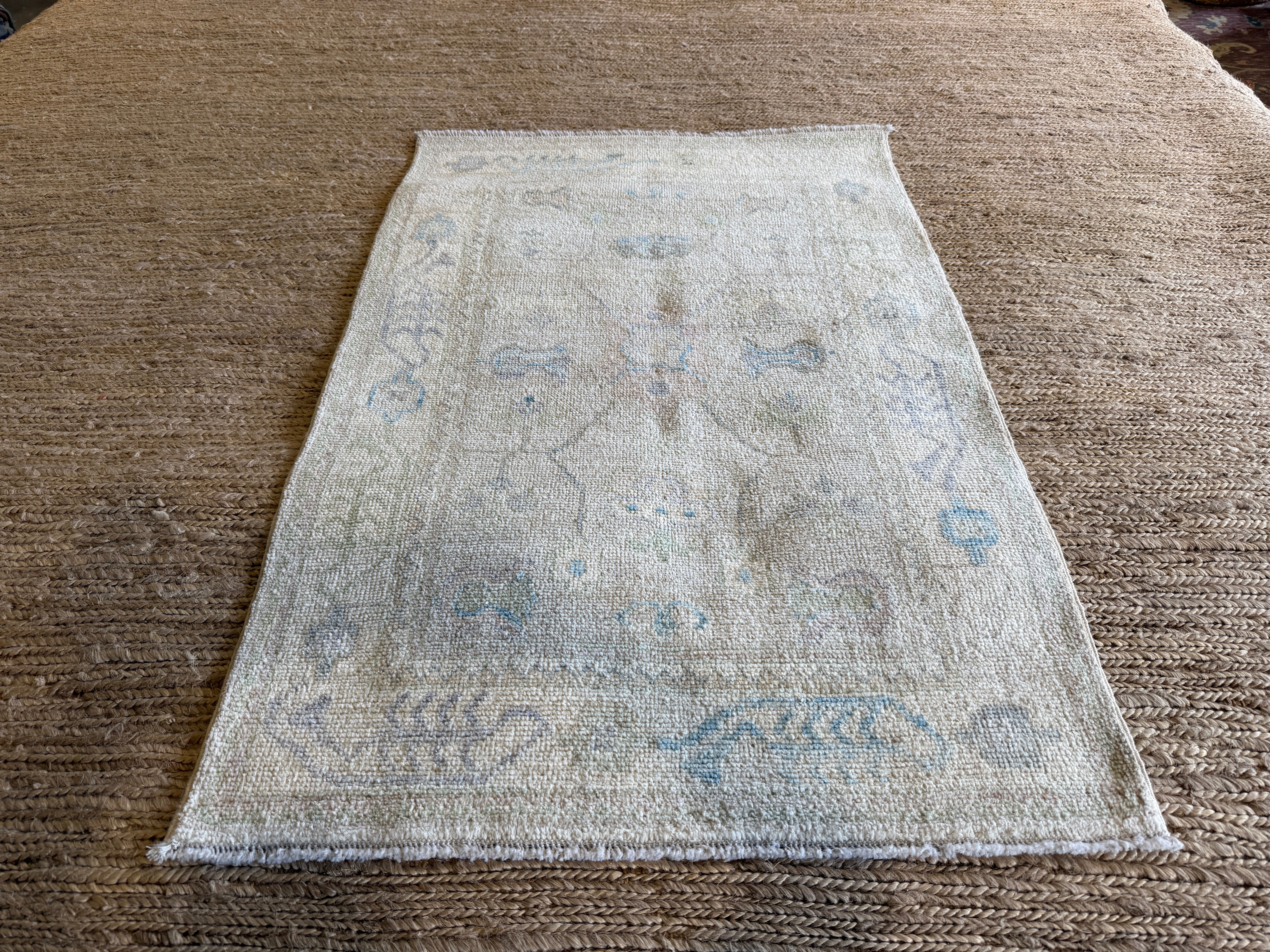 Isabel 2.9x4.2 Colorful Afghani Whitewashed Oushak