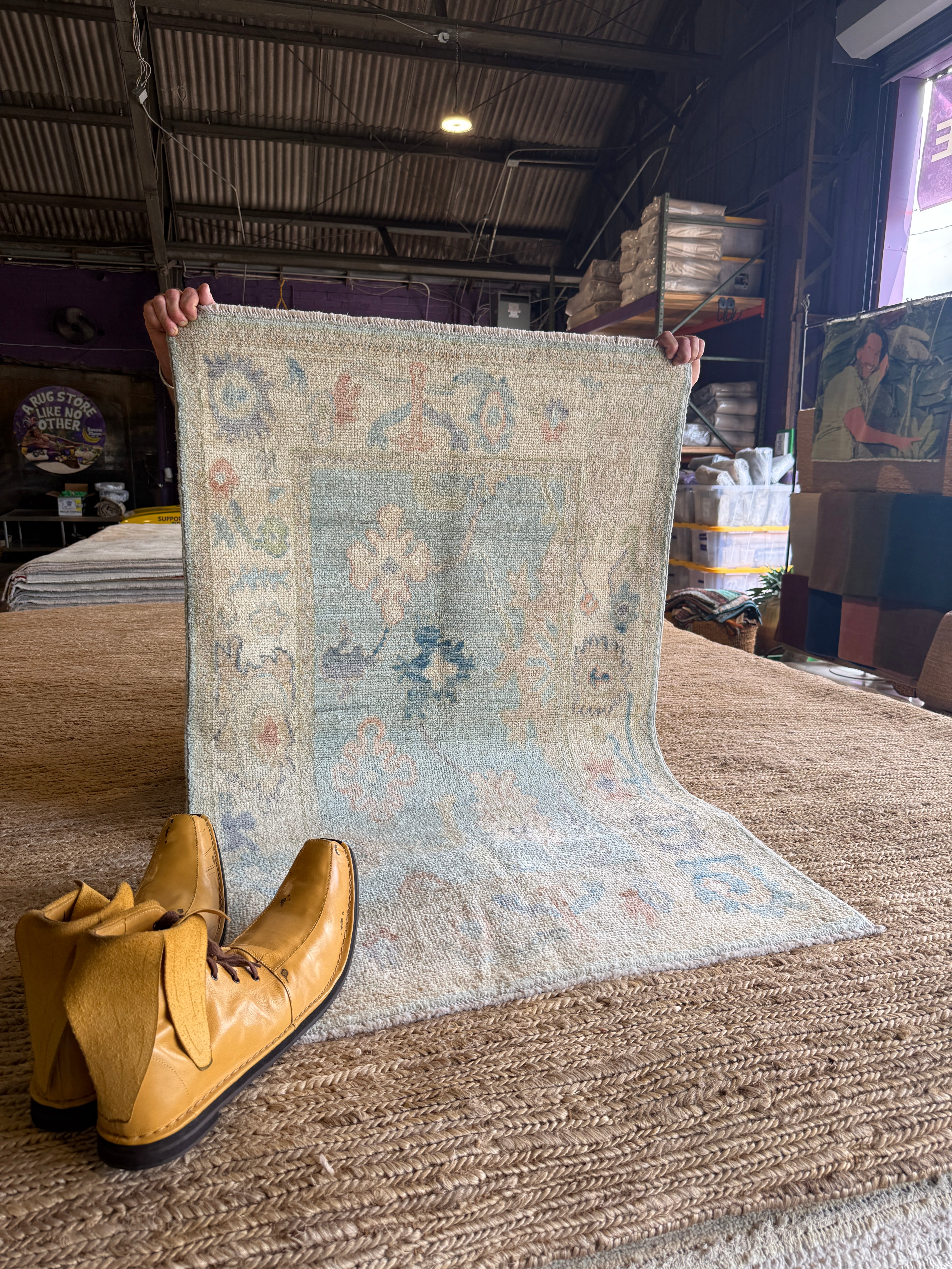 America Olivo 2.8x4.3 Light Blue Afghani Whitewashed Oushak