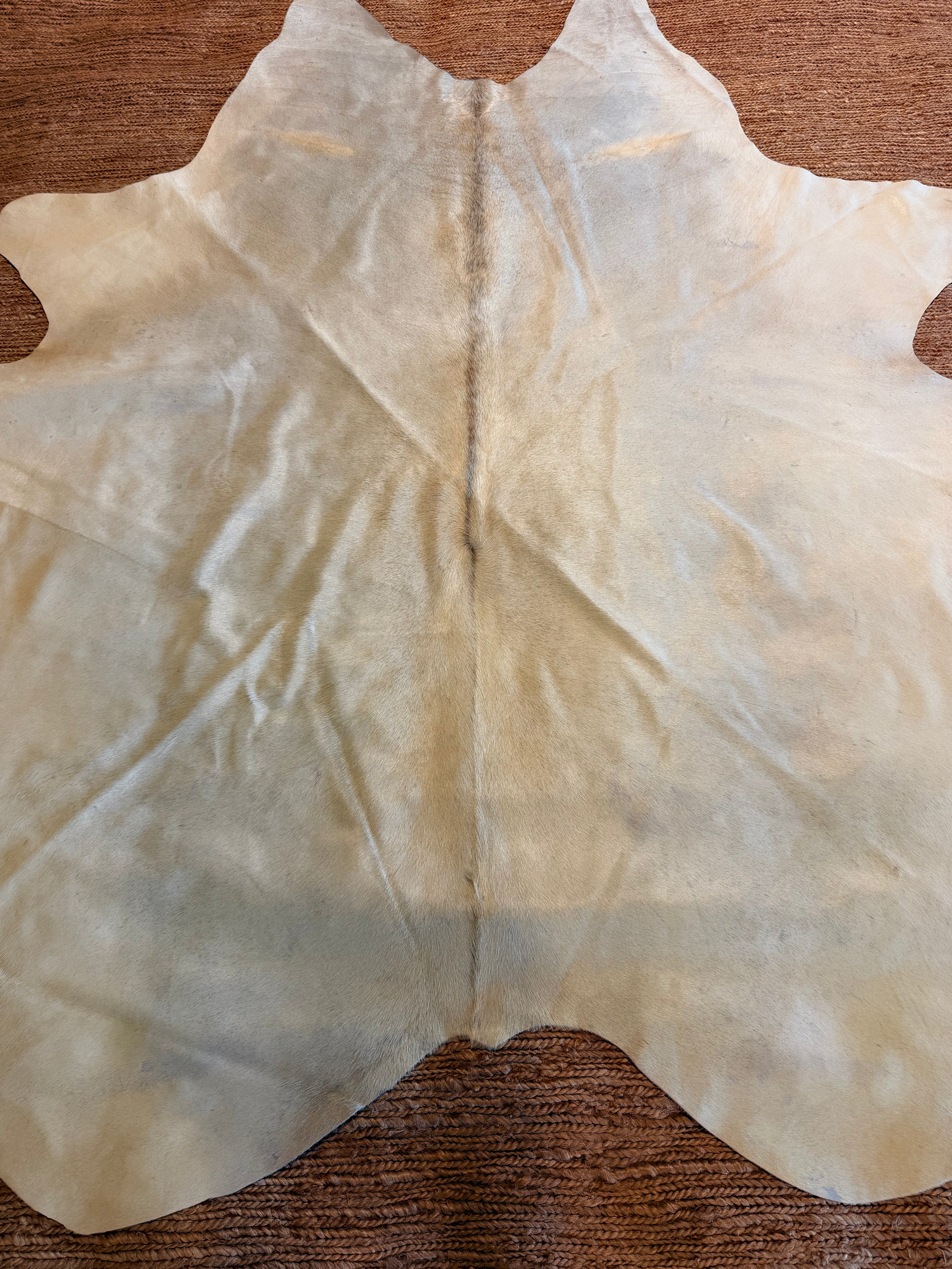 Beige White6.5x6.5  Regular Cowhide Rug