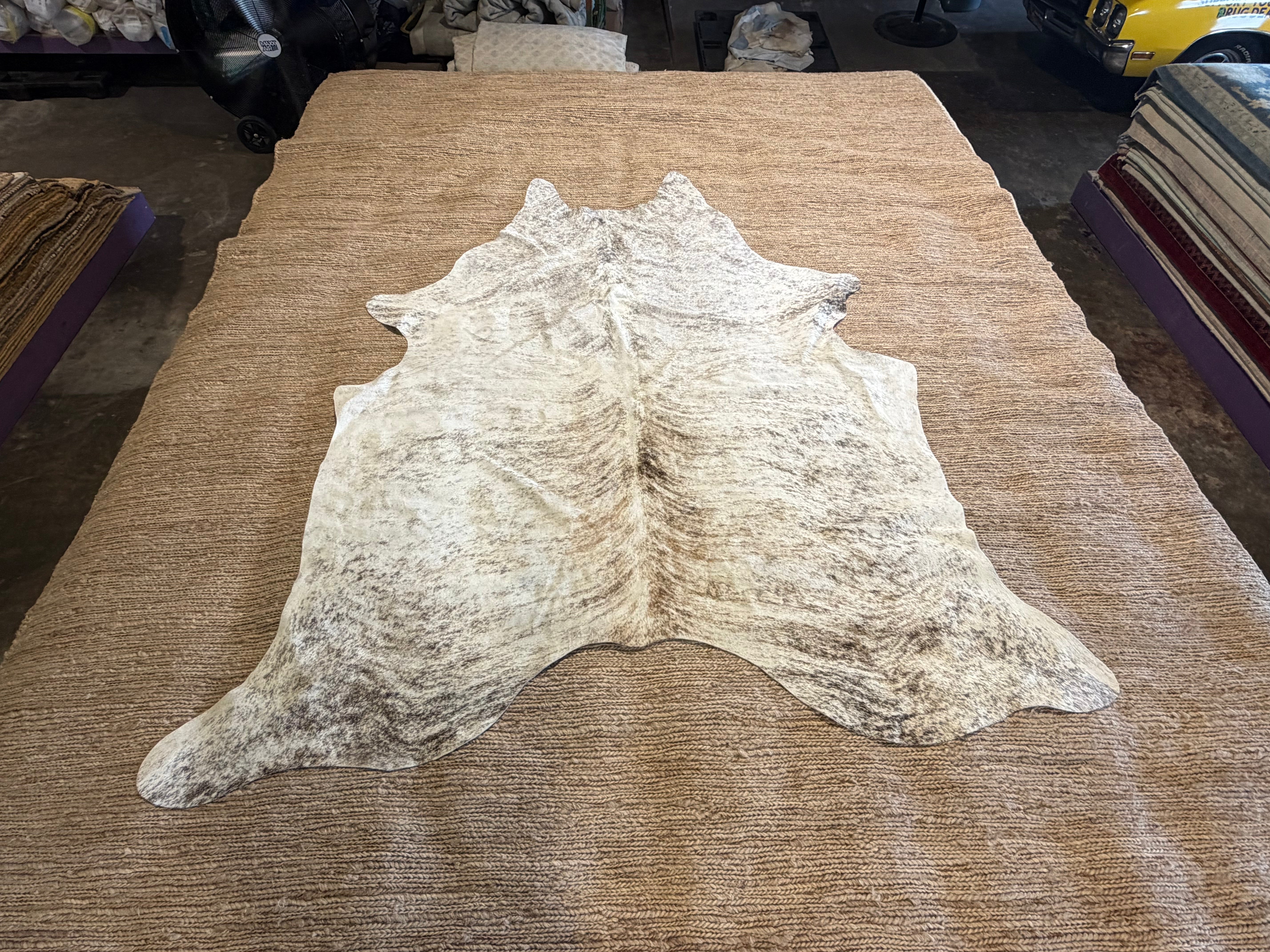 Beige WH SP Cowhide Rug 5.6x6.1