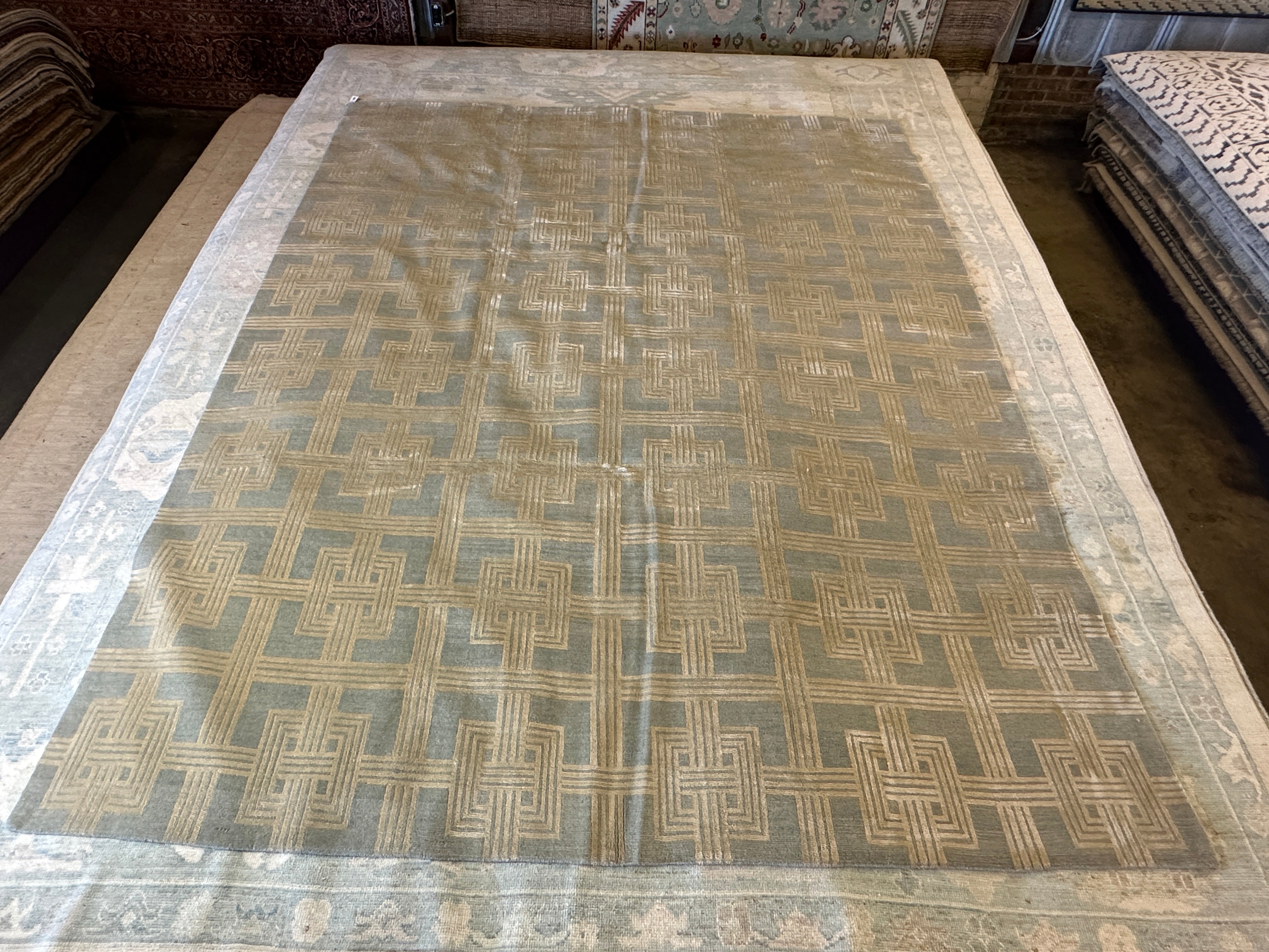 Larry L. Archie 8x10 Blue Fuse Elsa Tibetan Rug