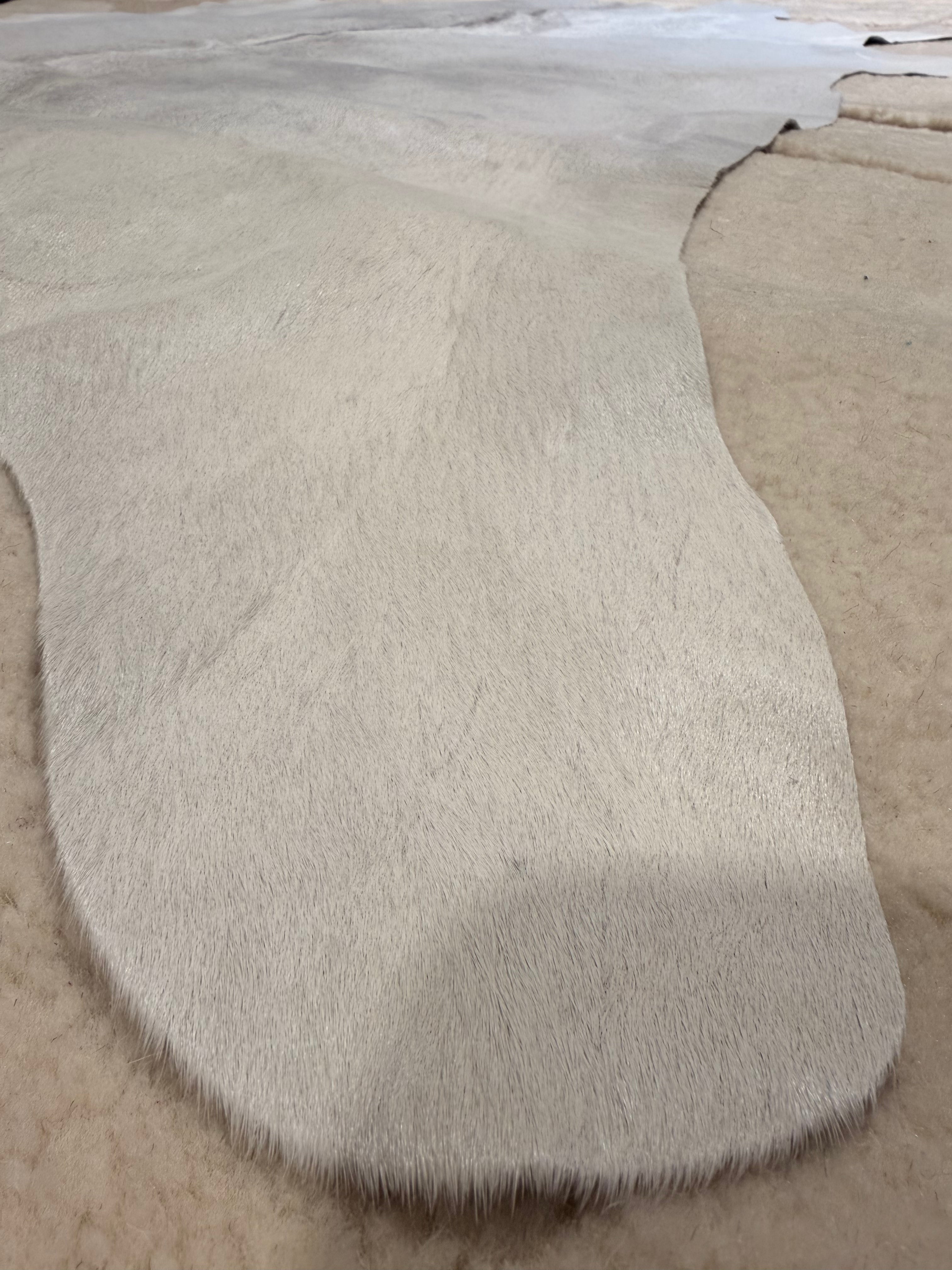 Solid White 5.3x6 Cowhide Rug