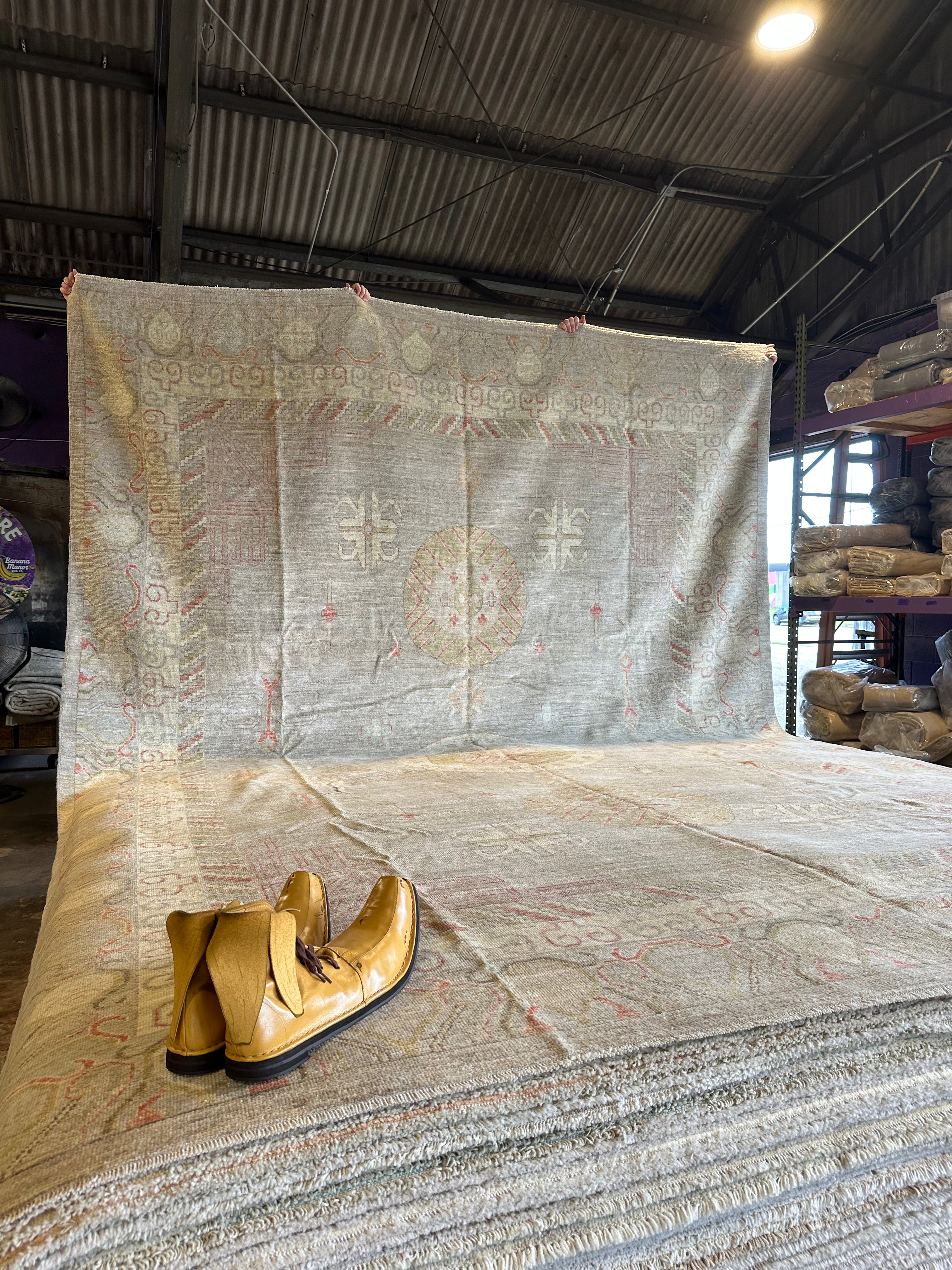 Barbara Fraser 10x13.10 Whitewashed Afghani Oushak Rug