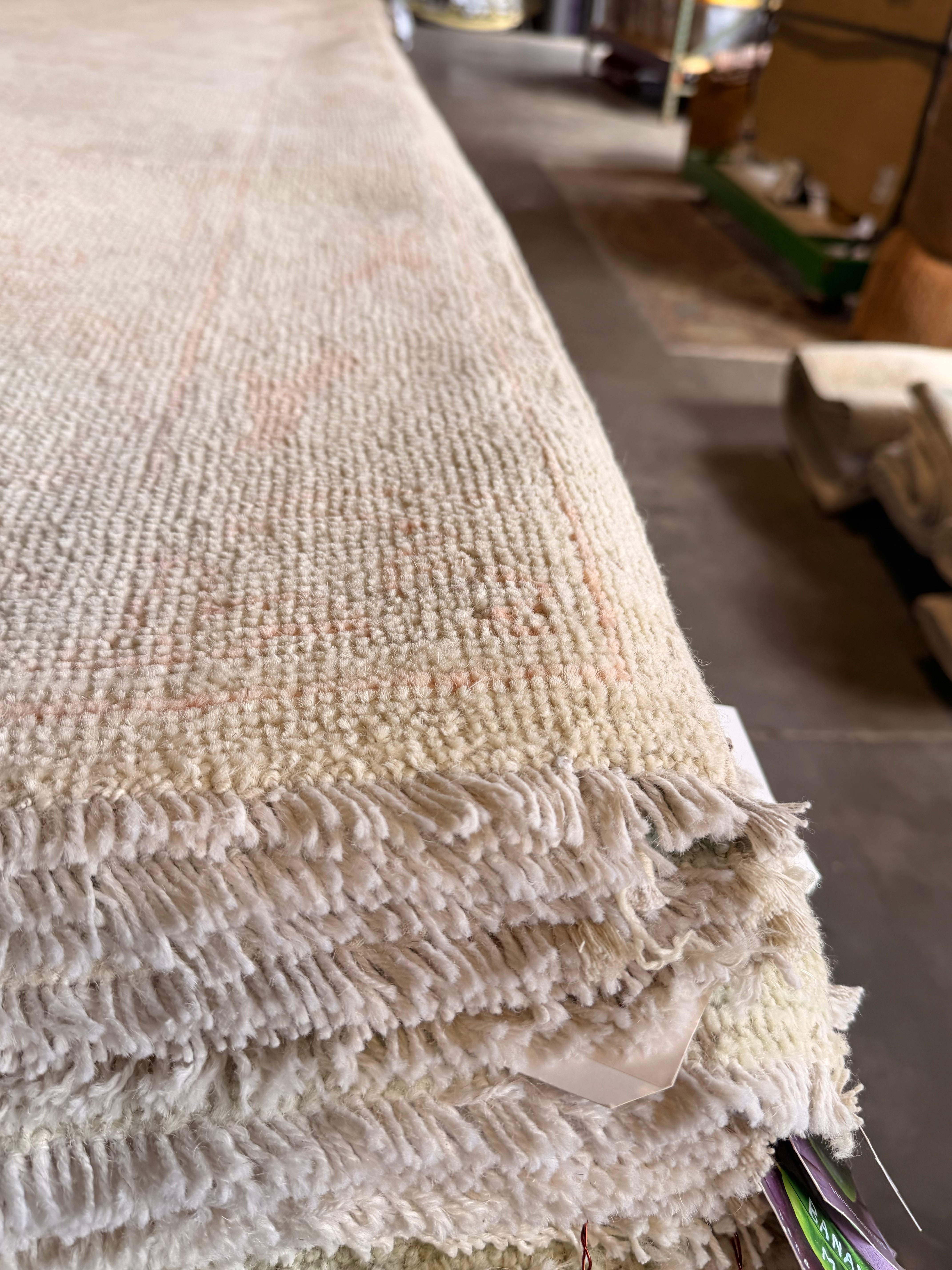 Roxie 9.4x11.10 Pink Afghani Whitewashed Oushak