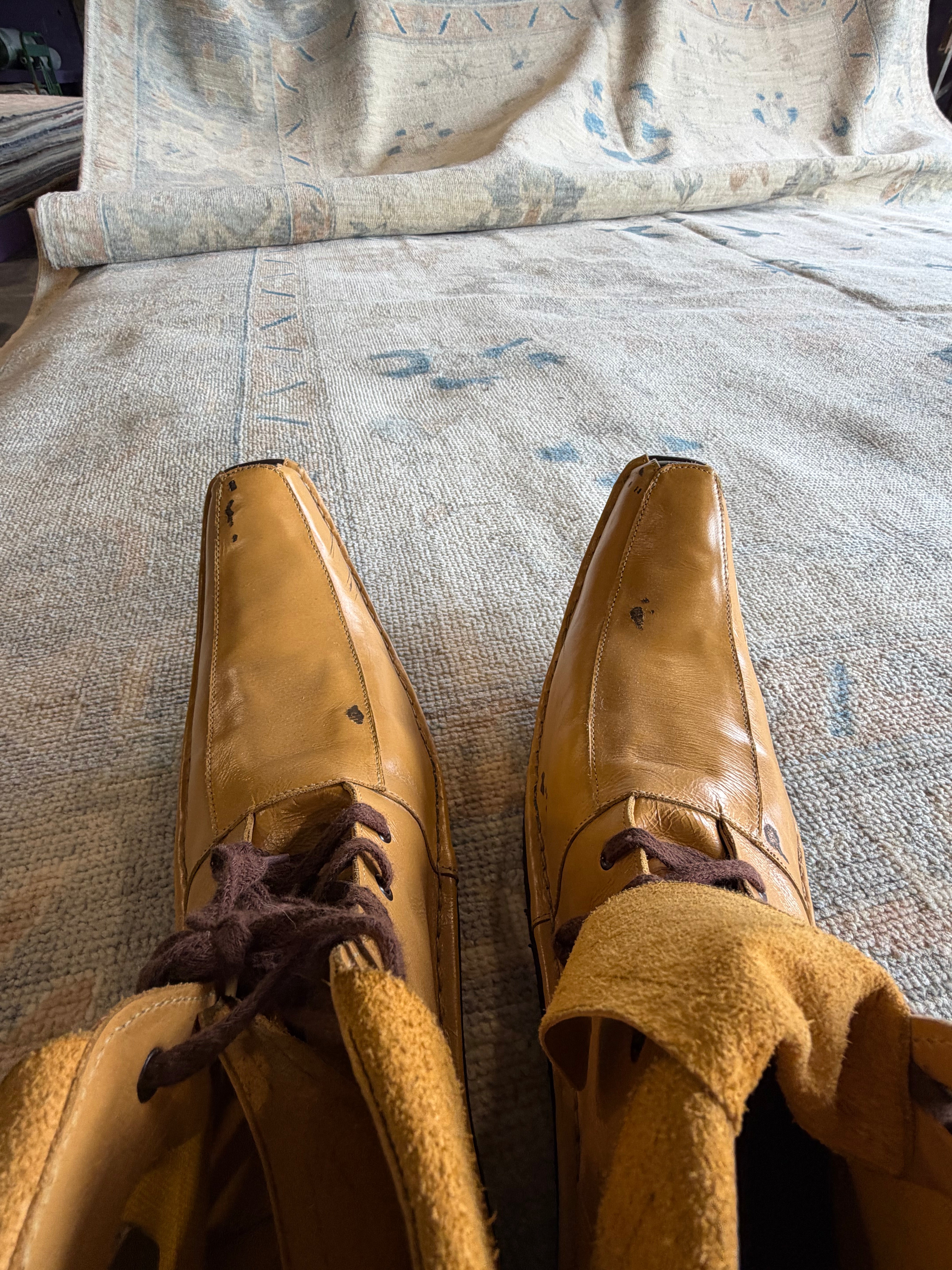 Laura Linney 9.1x11.9 Blue Afghani Whitewashed Oushak