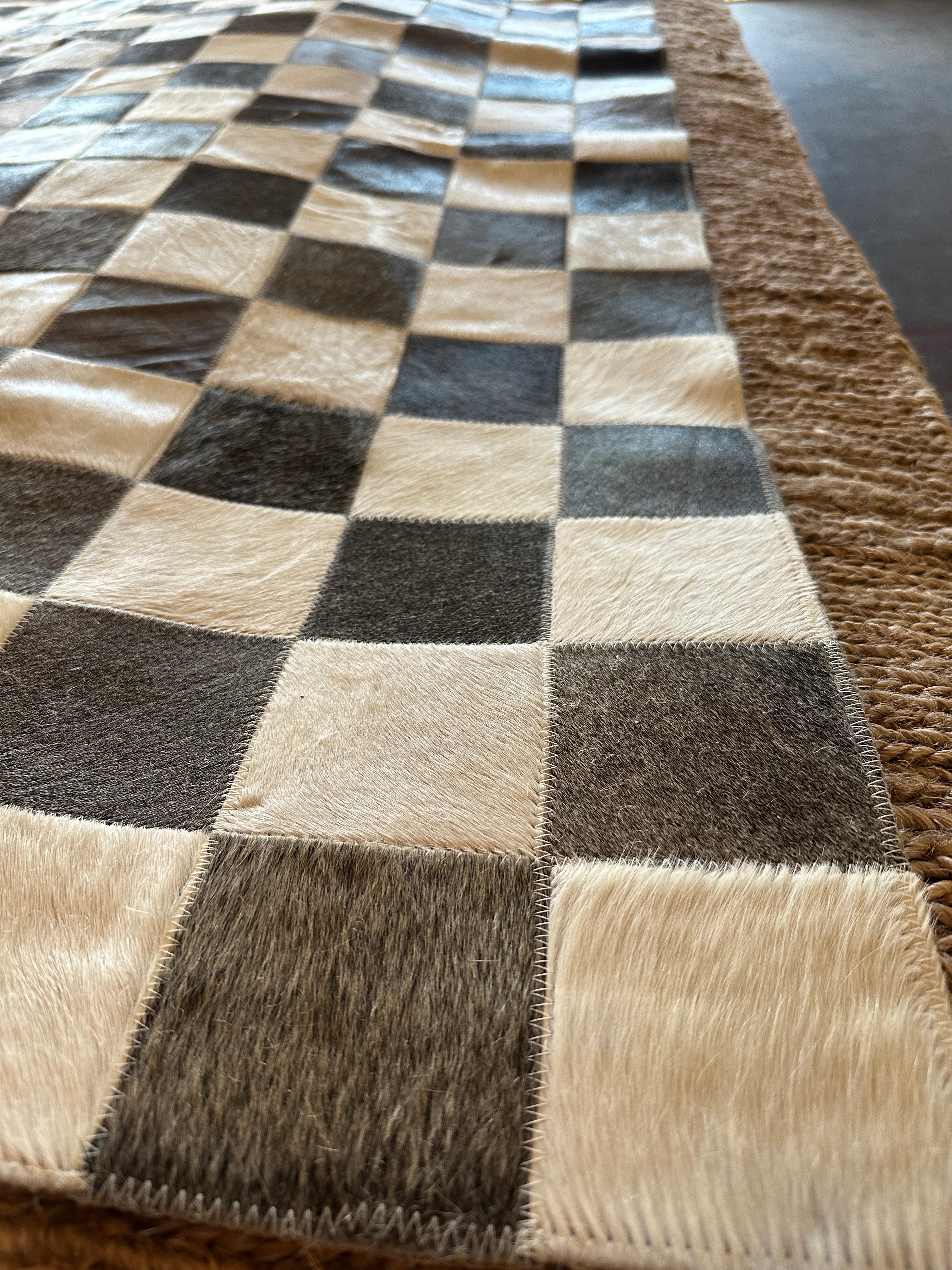 Brisket 7.10x9.10 Black and White Checkerboard Cowhide Rug