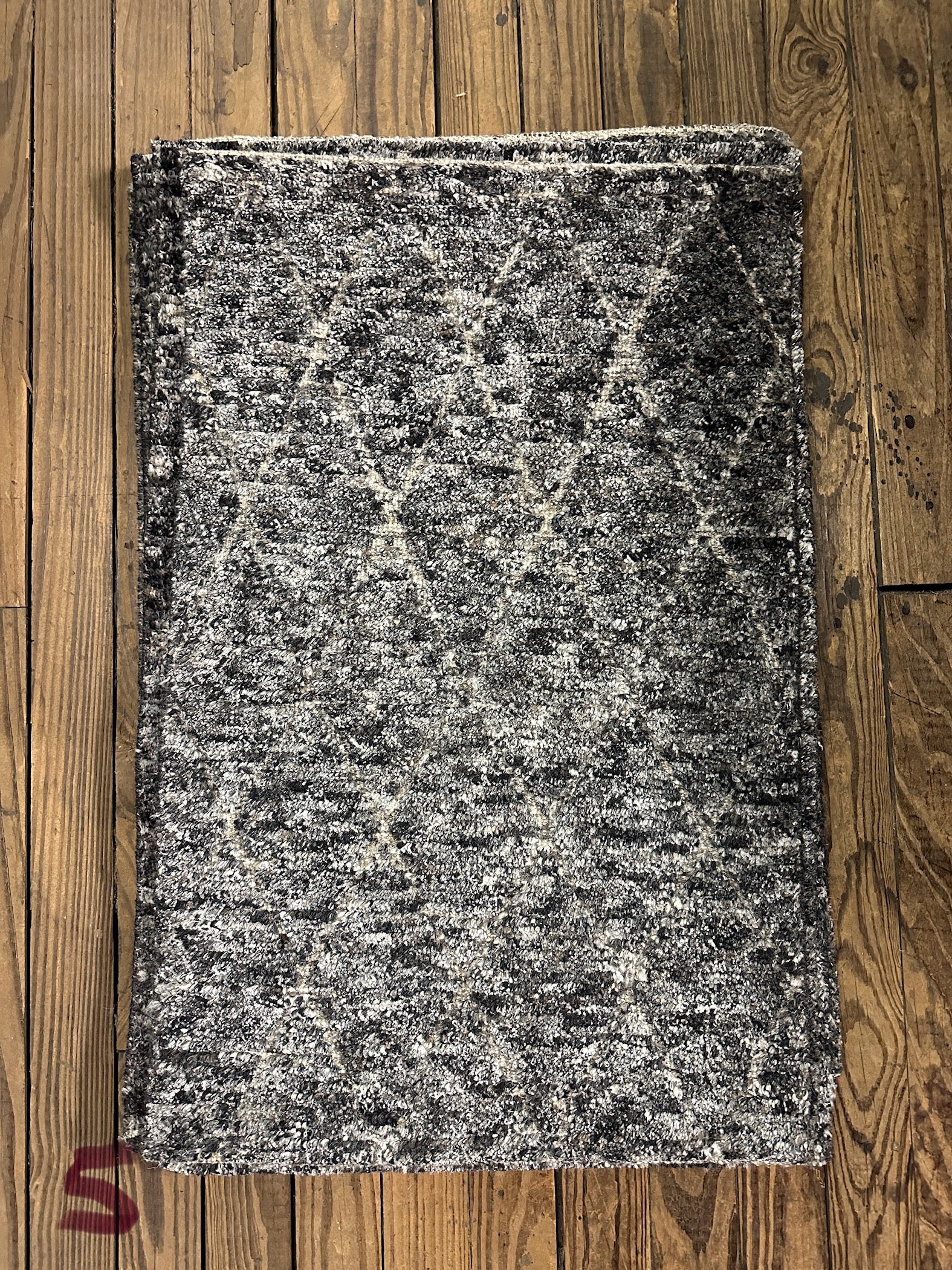 Dominique McElligott 2x3 Hand-Knotted High Low Abstract Rugs (Assorted Styles - Blacks)