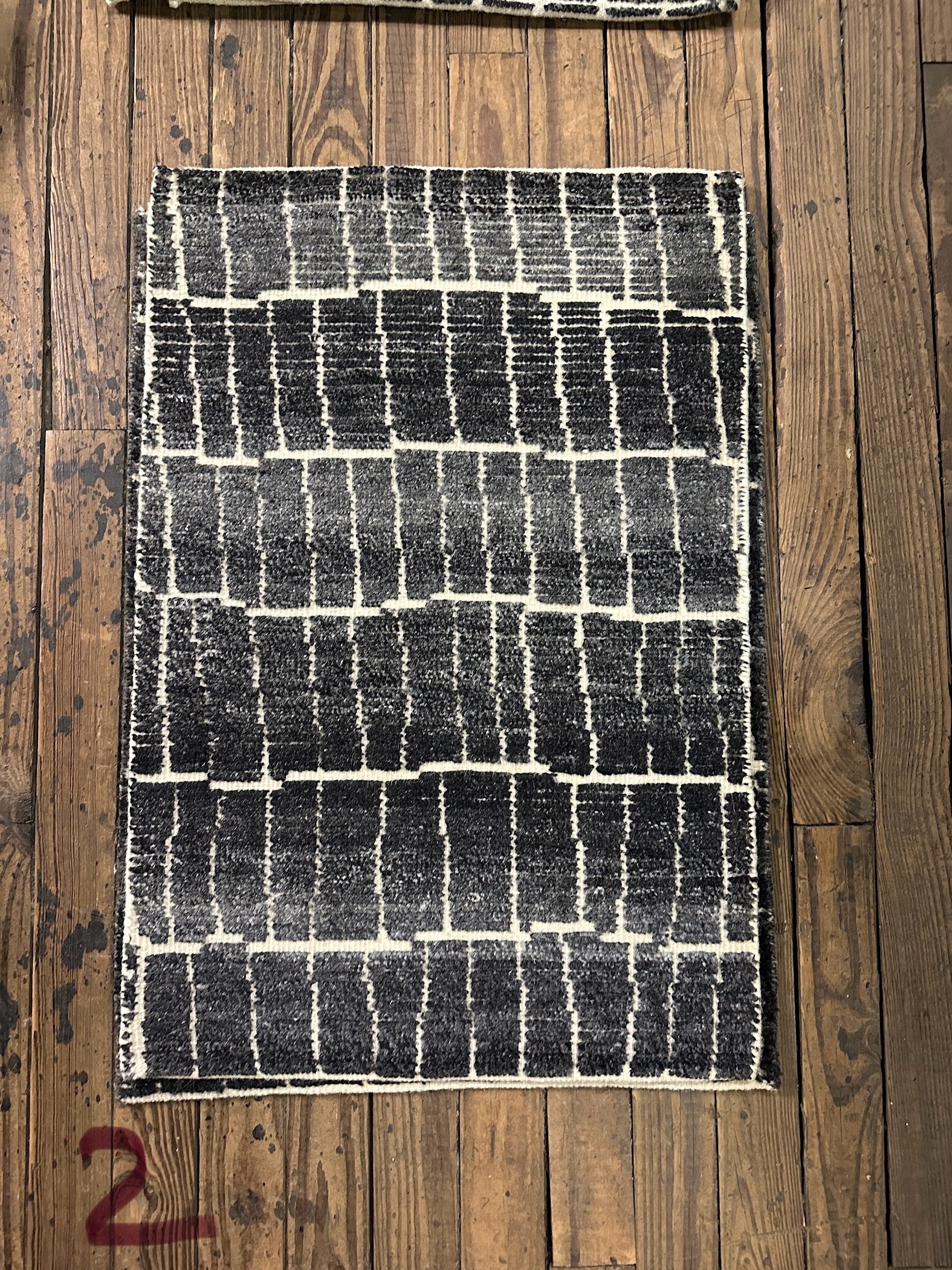 Dominique McElligott 2x3 Hand-Knotted High Low Abstract Rugs (Assorted Styles - Blacks)