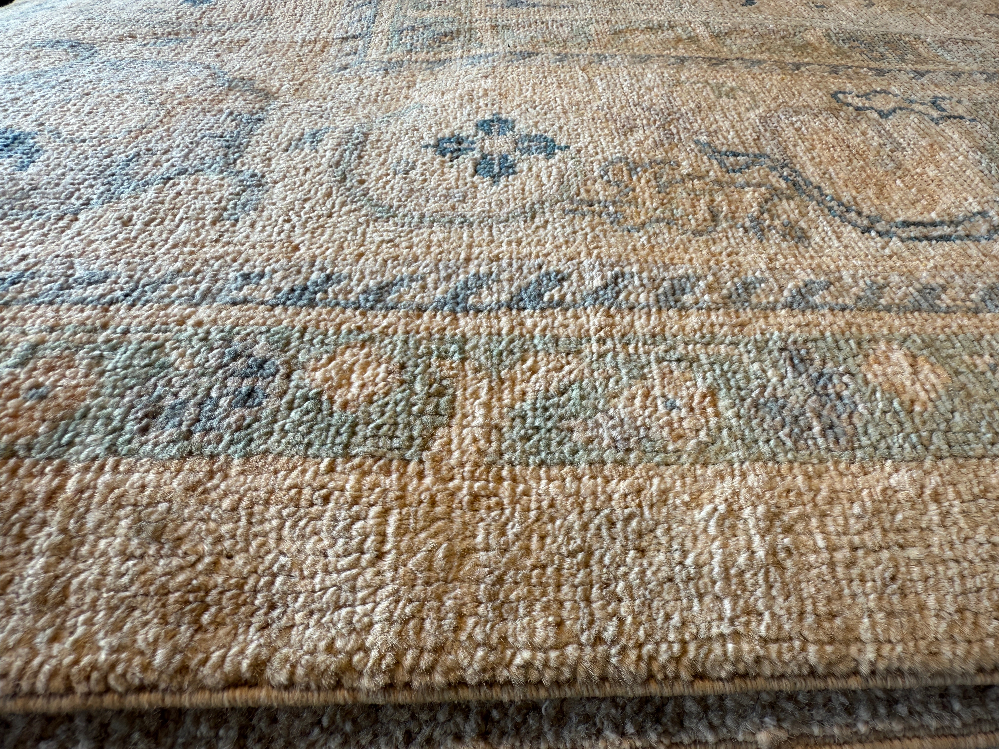 Francesca Corney 8.4x11.3 COLOR Afghani Whitewashed Oushak