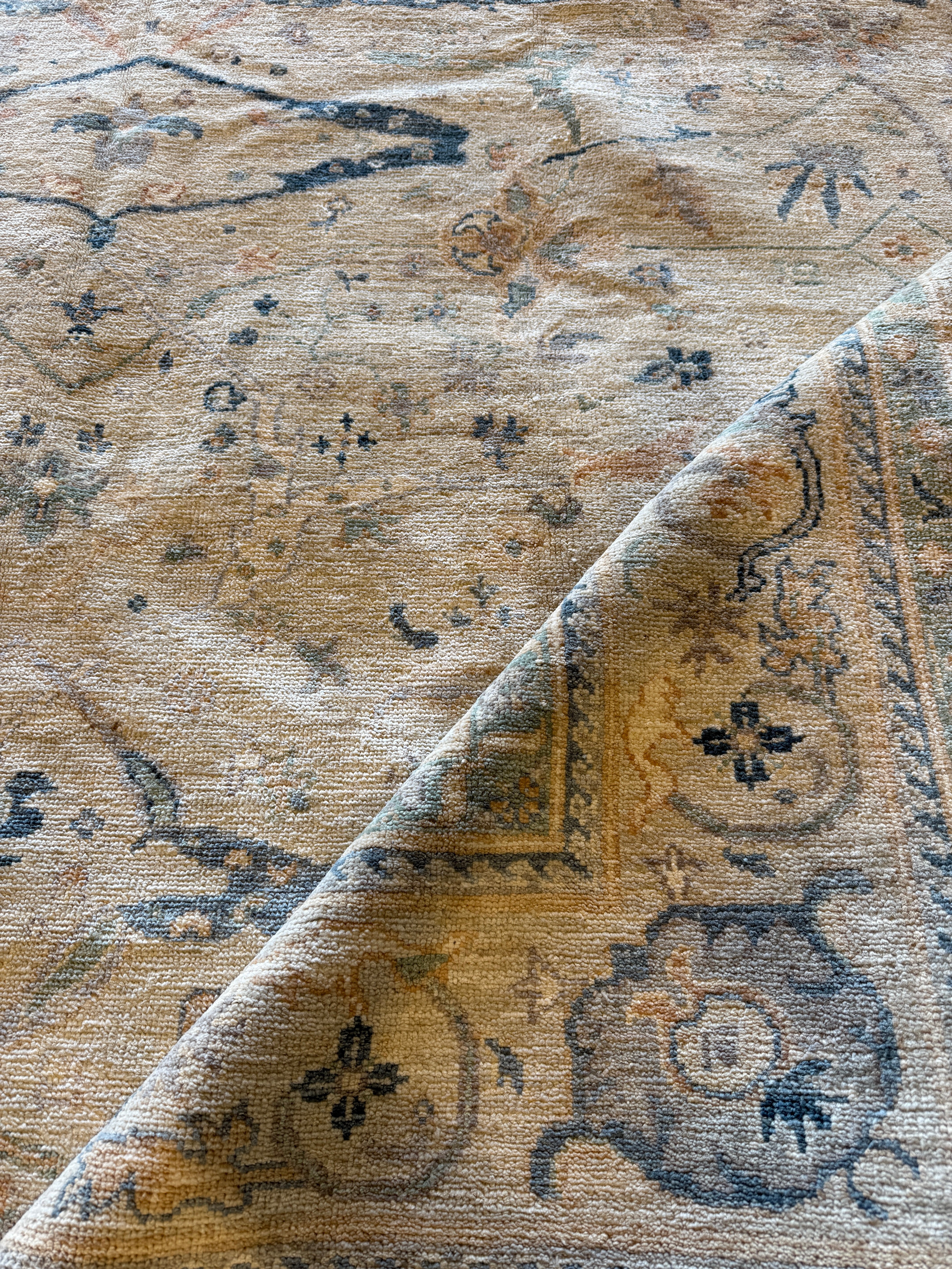 Francesca Corney 8.4x11.3 COLOR Afghani Whitewashed Oushak