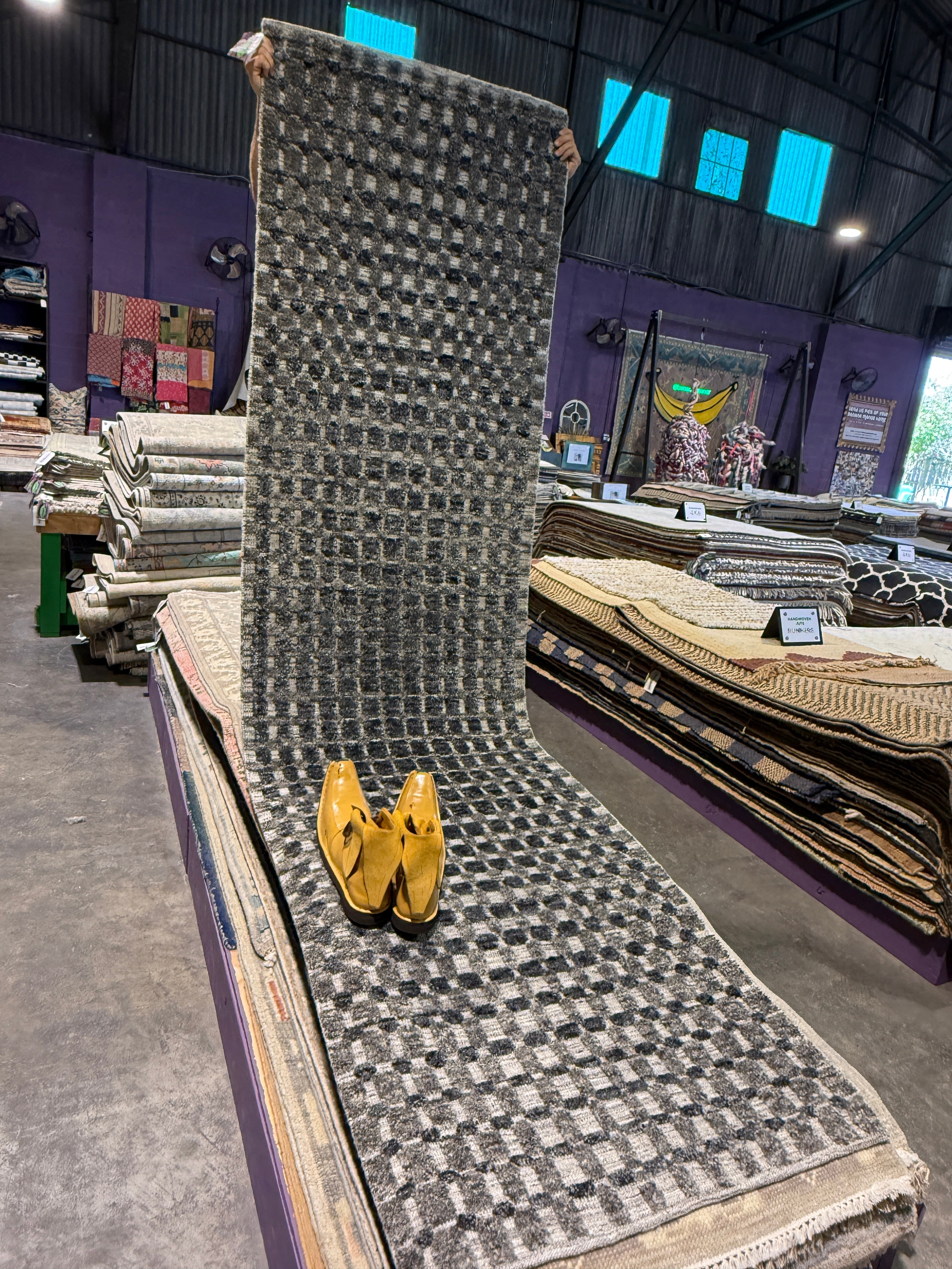 Jessie 2.9x9.9 Hand-Knotted Silver & Grey Cut Pile Runner Rug