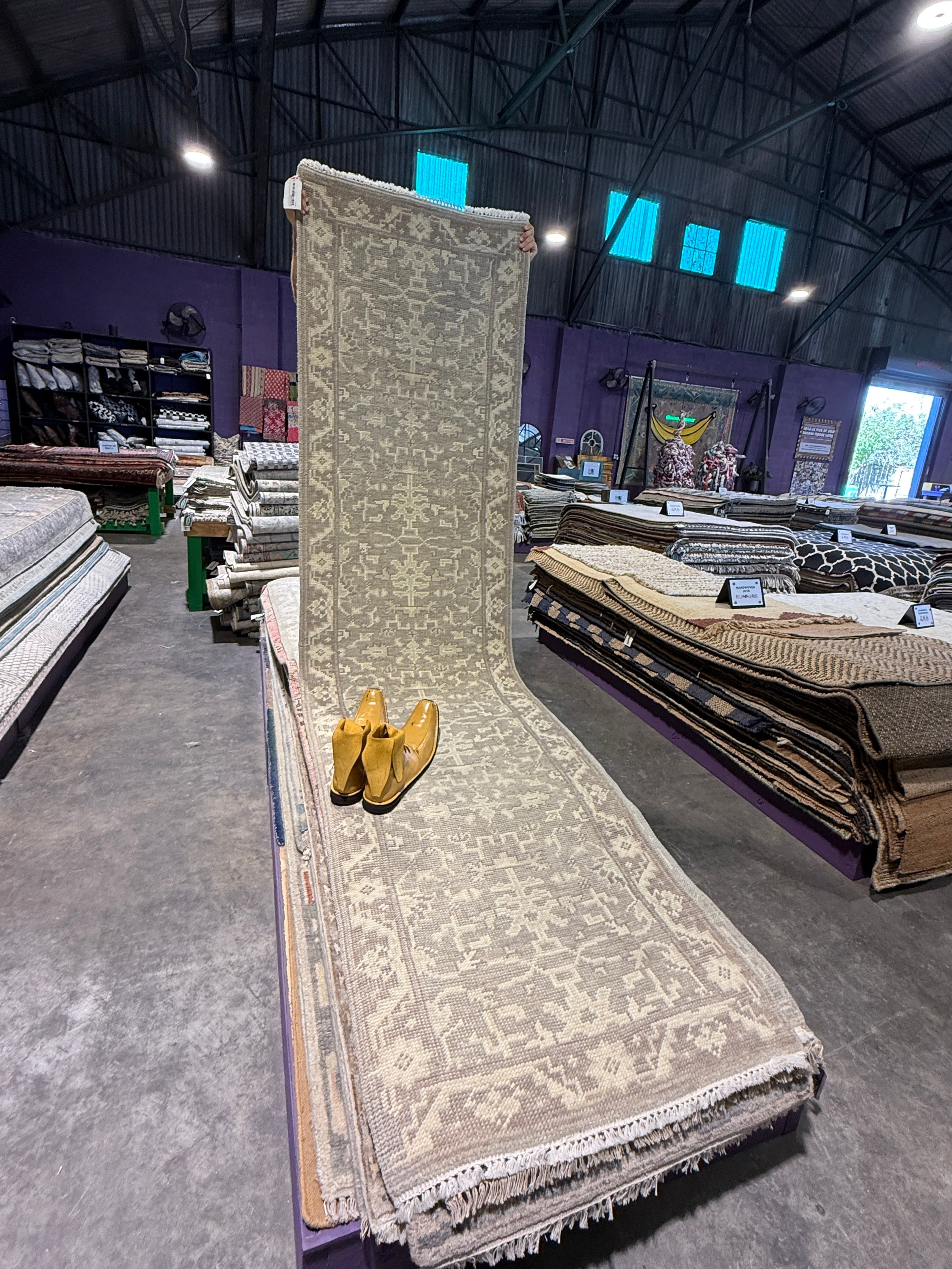 Lindsey Stirling 2.6x9.9 Hand-Knotted Grey & Silver Turkish Oushak