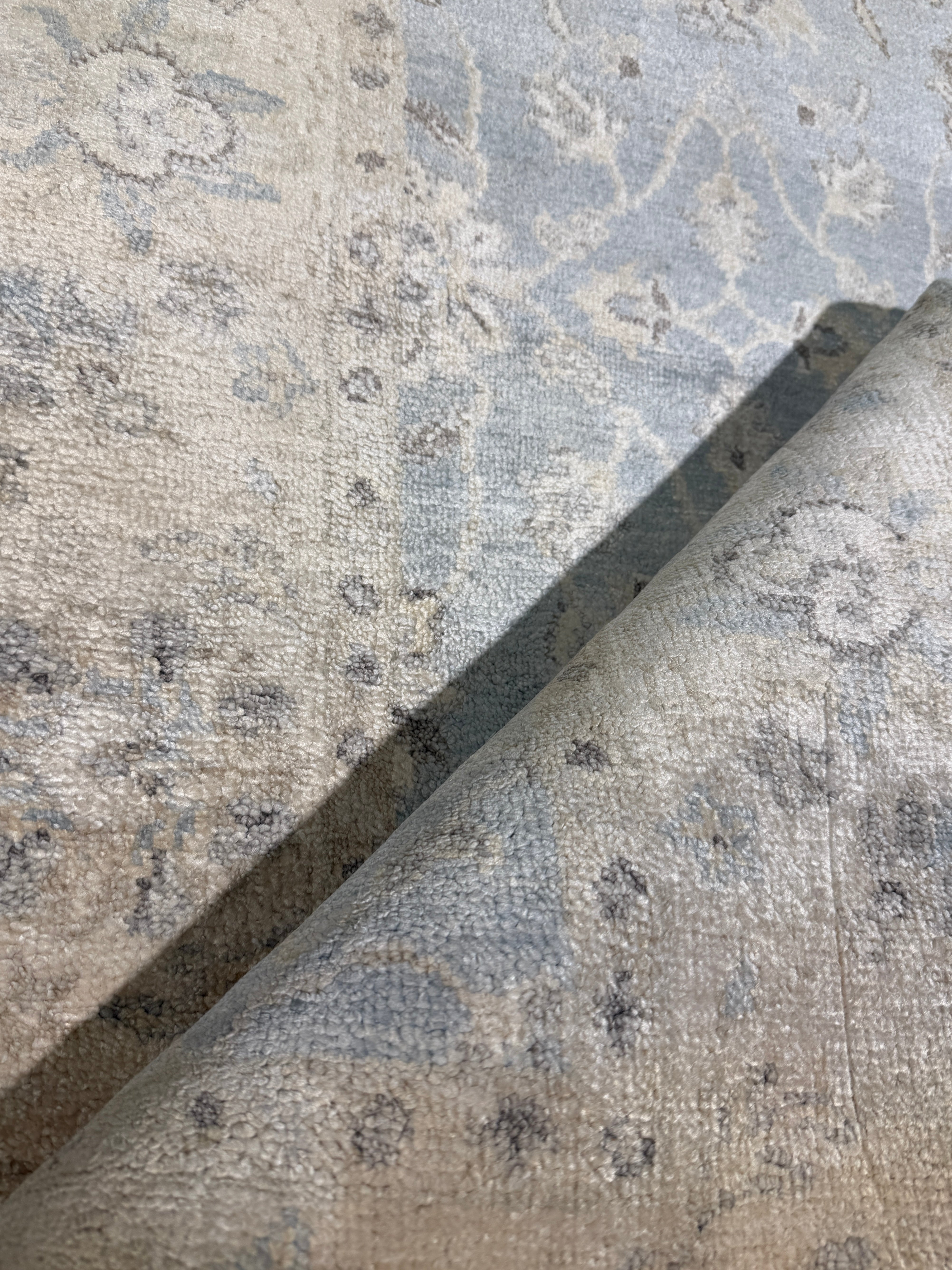 Lisa Matthews 2.9x9.9 Blue & Silver Hand-Knotted Oushak CLEARANCE