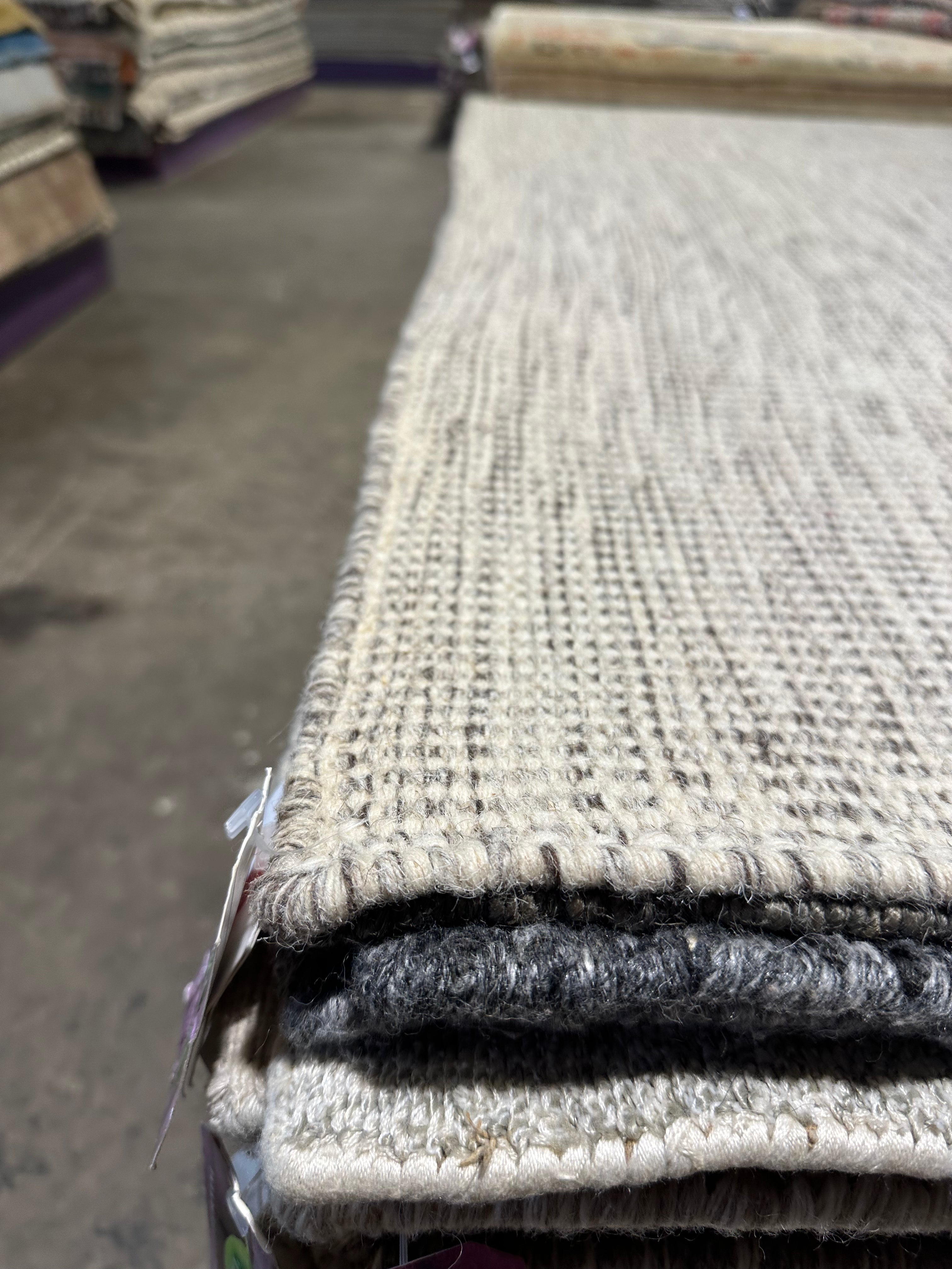 Noah 6.6x9.6 Handwoven Durrie Rug (Multiple Colors)