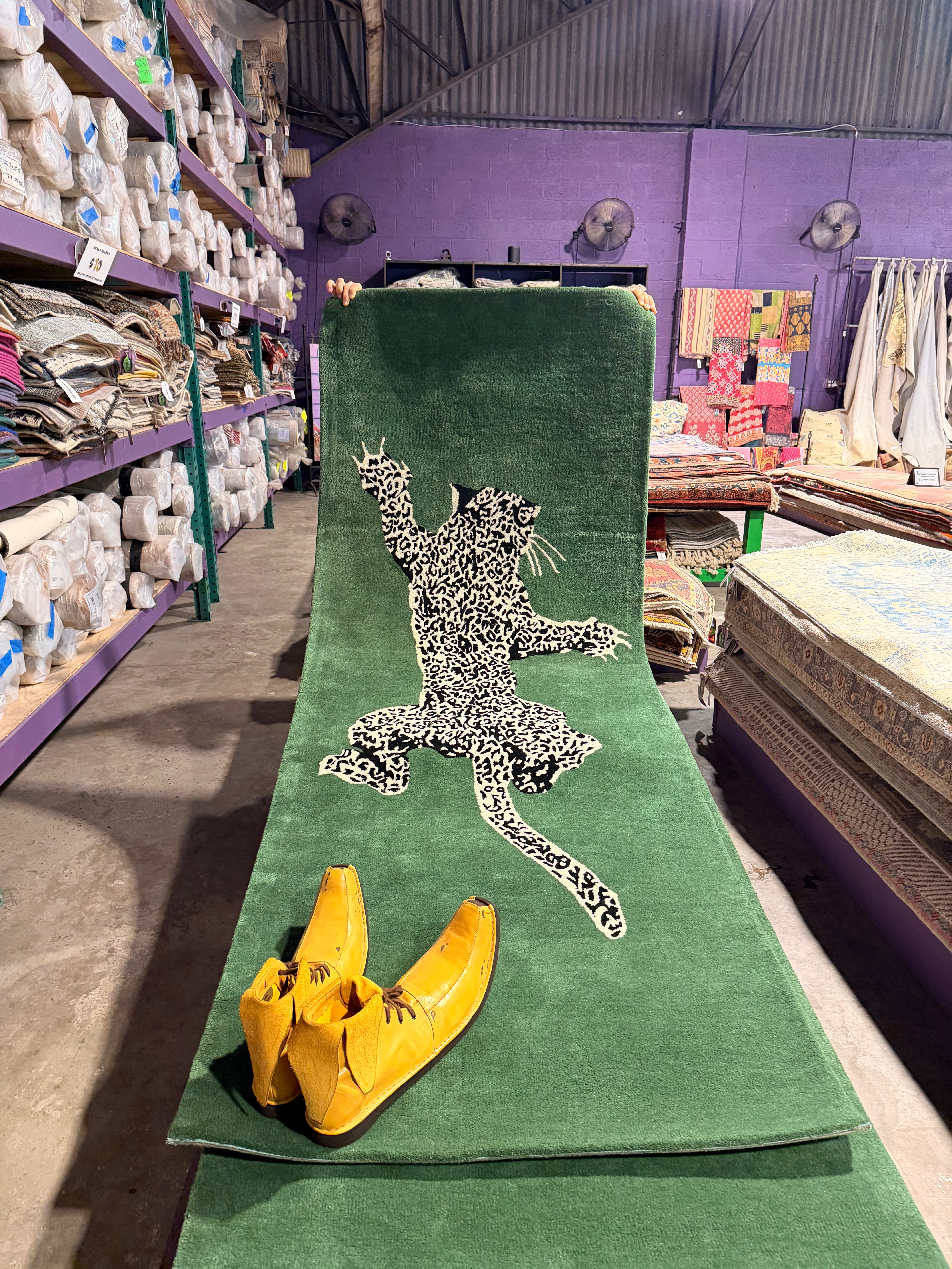 Stalking Leopard Hand-Tufted Runner Rug