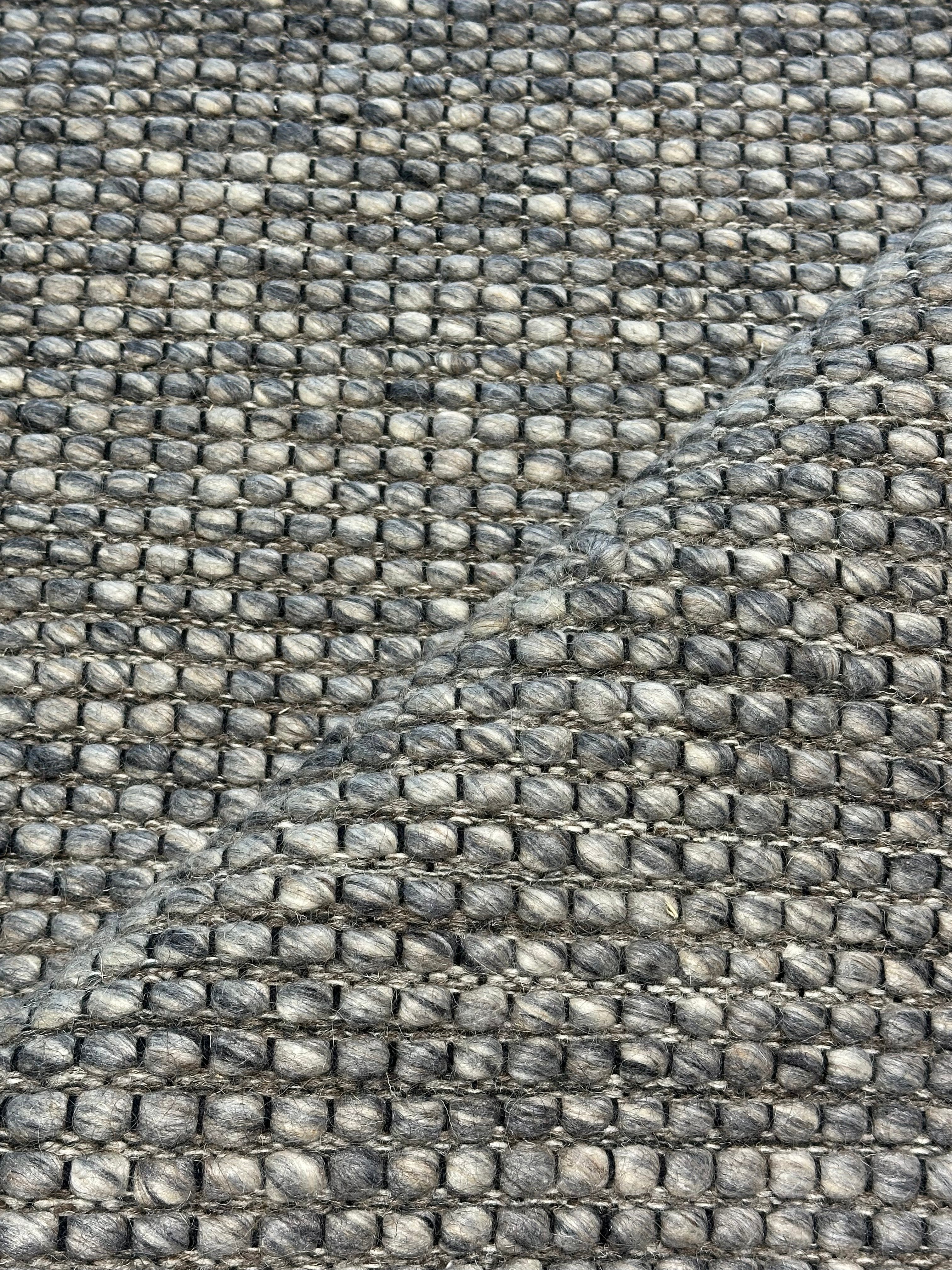 Riley Christain 6x9 Dark Grey Handwoven Modern Rug