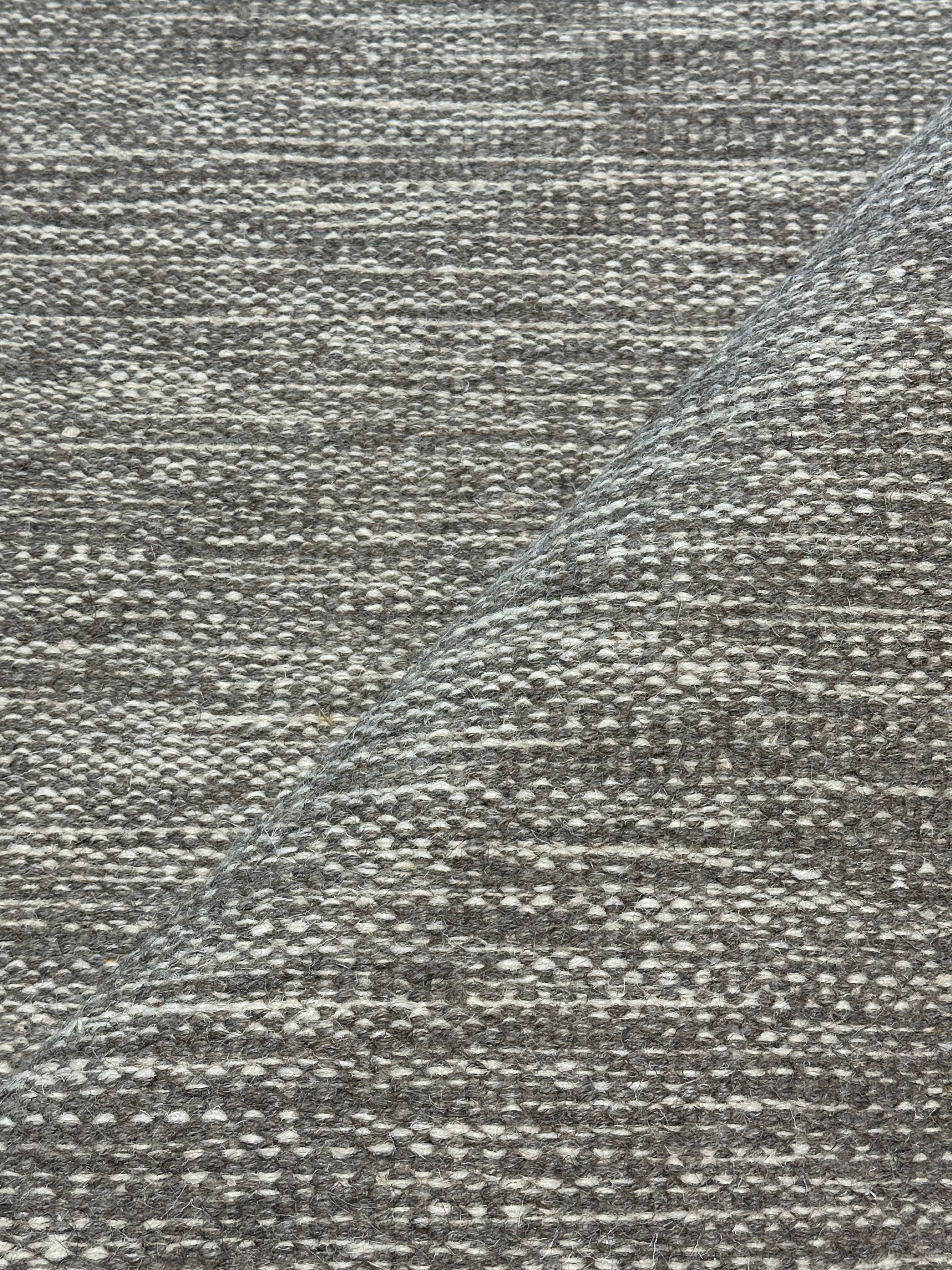 Thomas Tucker 6.9x9.6 Grey Handwoven Modern Rug