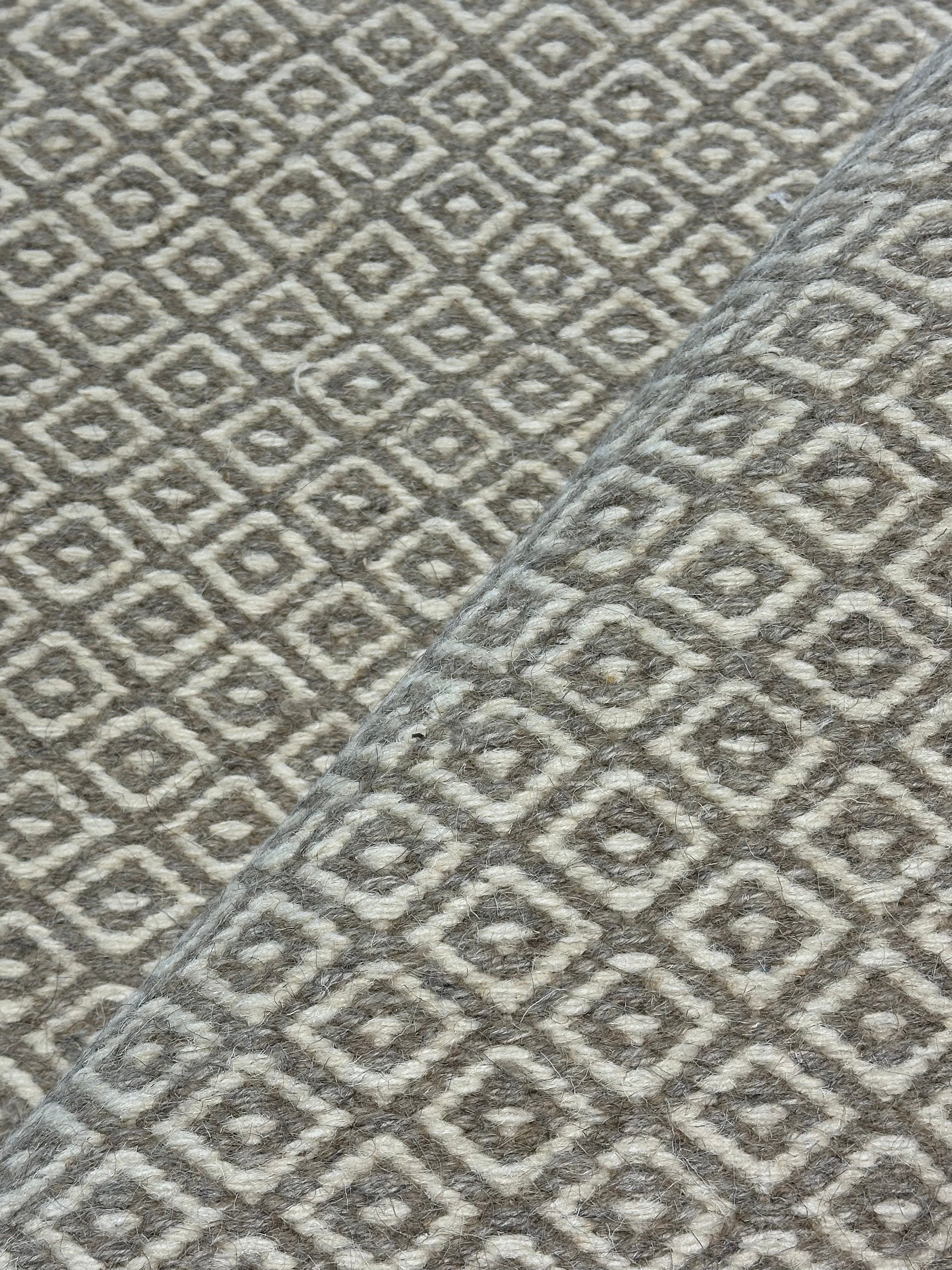 Spencer Dallas 6.3x9 Grey Handwoven Modern Rug