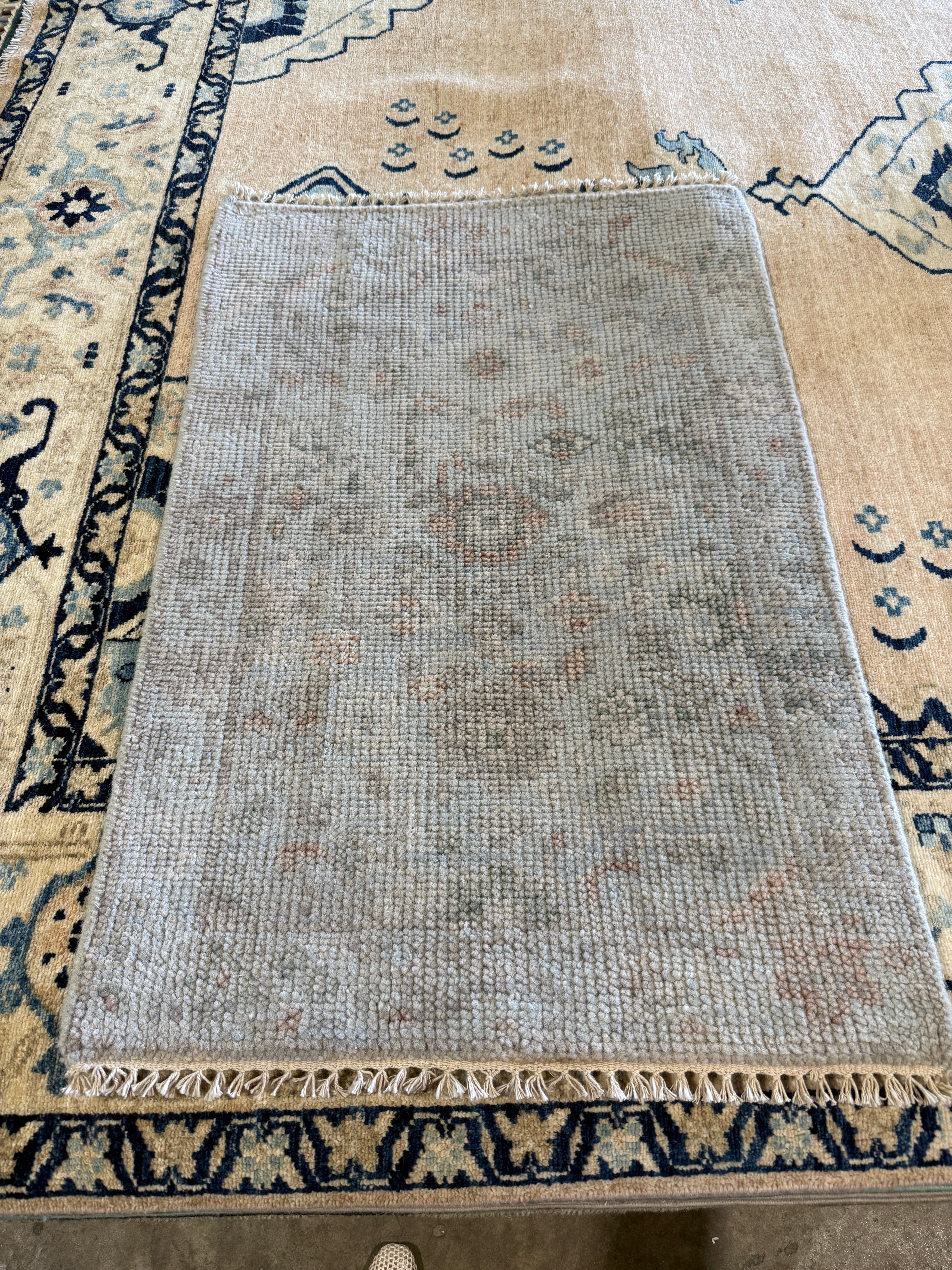 Betsy Allen 2x3 Hand-Knotted Oushak Rug
