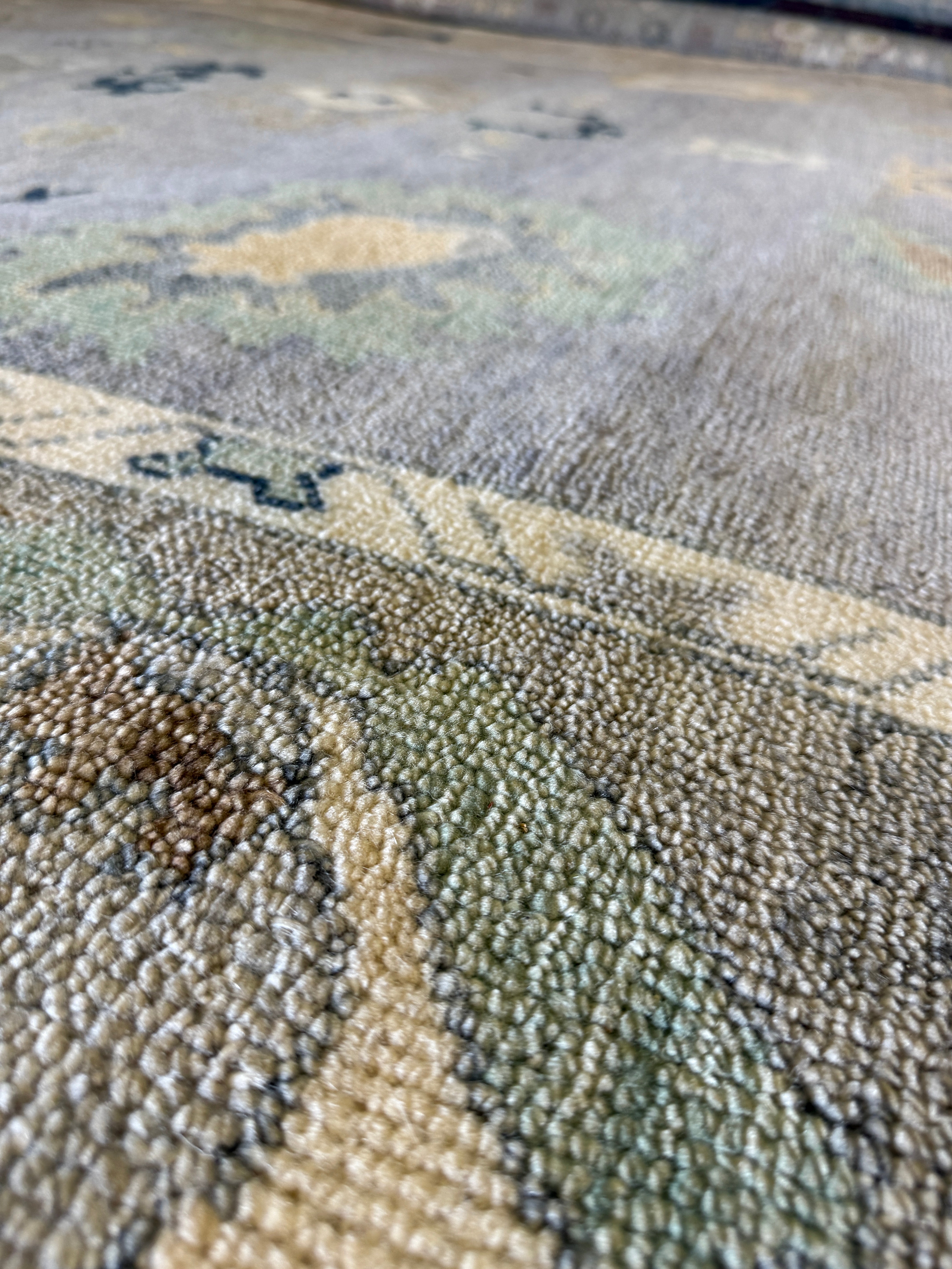 Lauren Hutton 9x12 Grey and Tan Hand-Knotted Oushak Rug