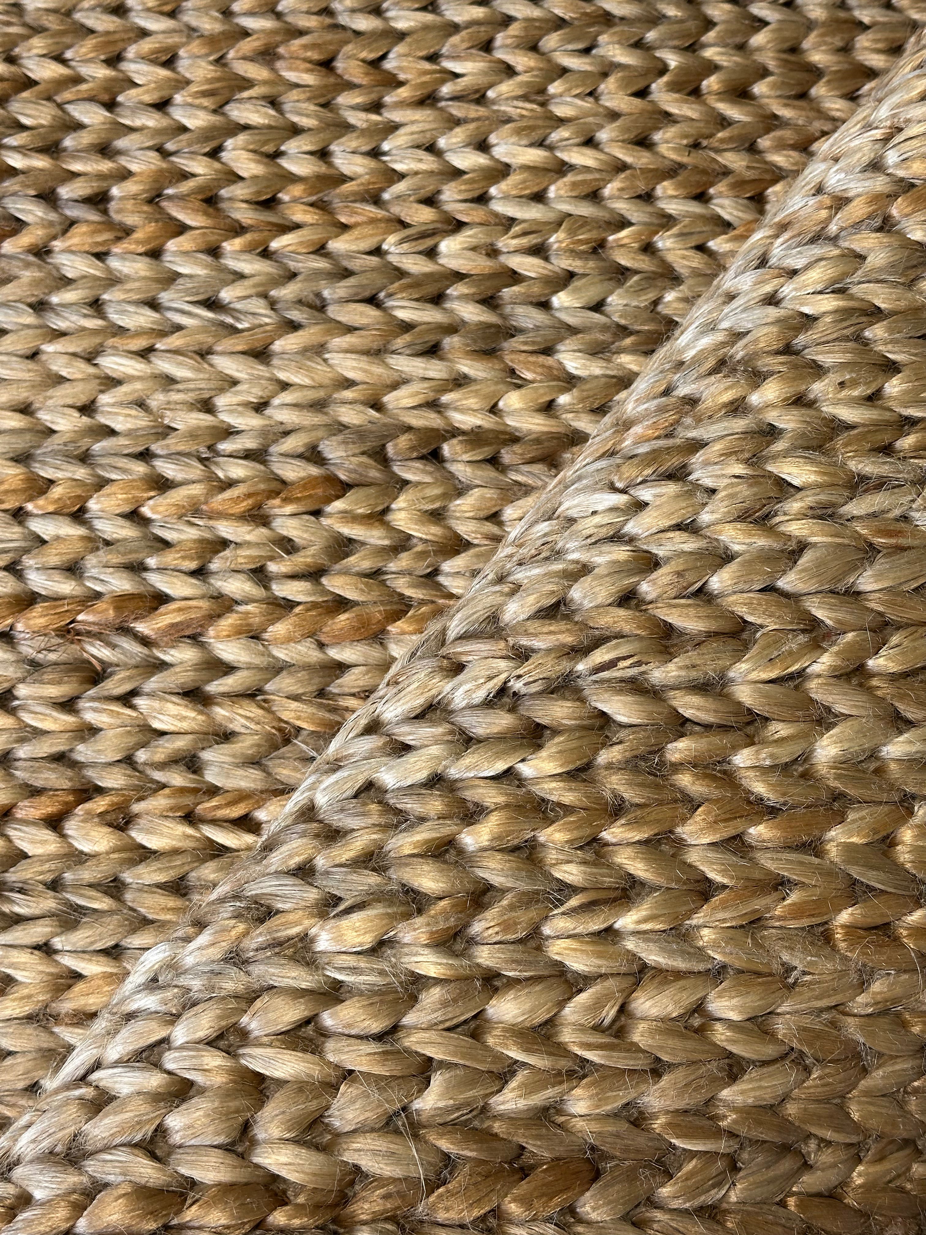 Walter White Handwoven Big Rib Natural Jute Rug (Multiple Sizes)