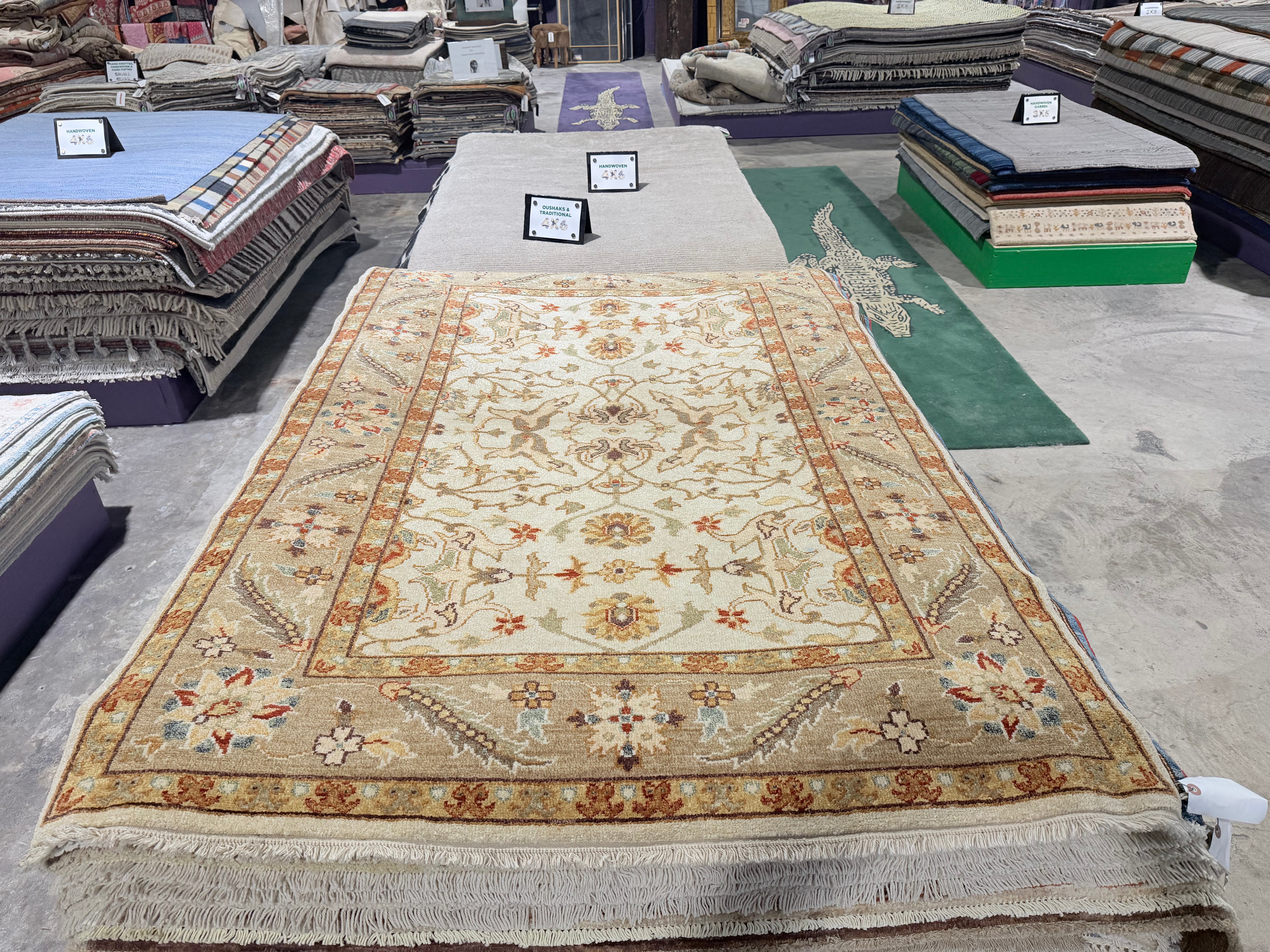 Elizabeth Harlow 4x6 Badkhshan Ivory Rug