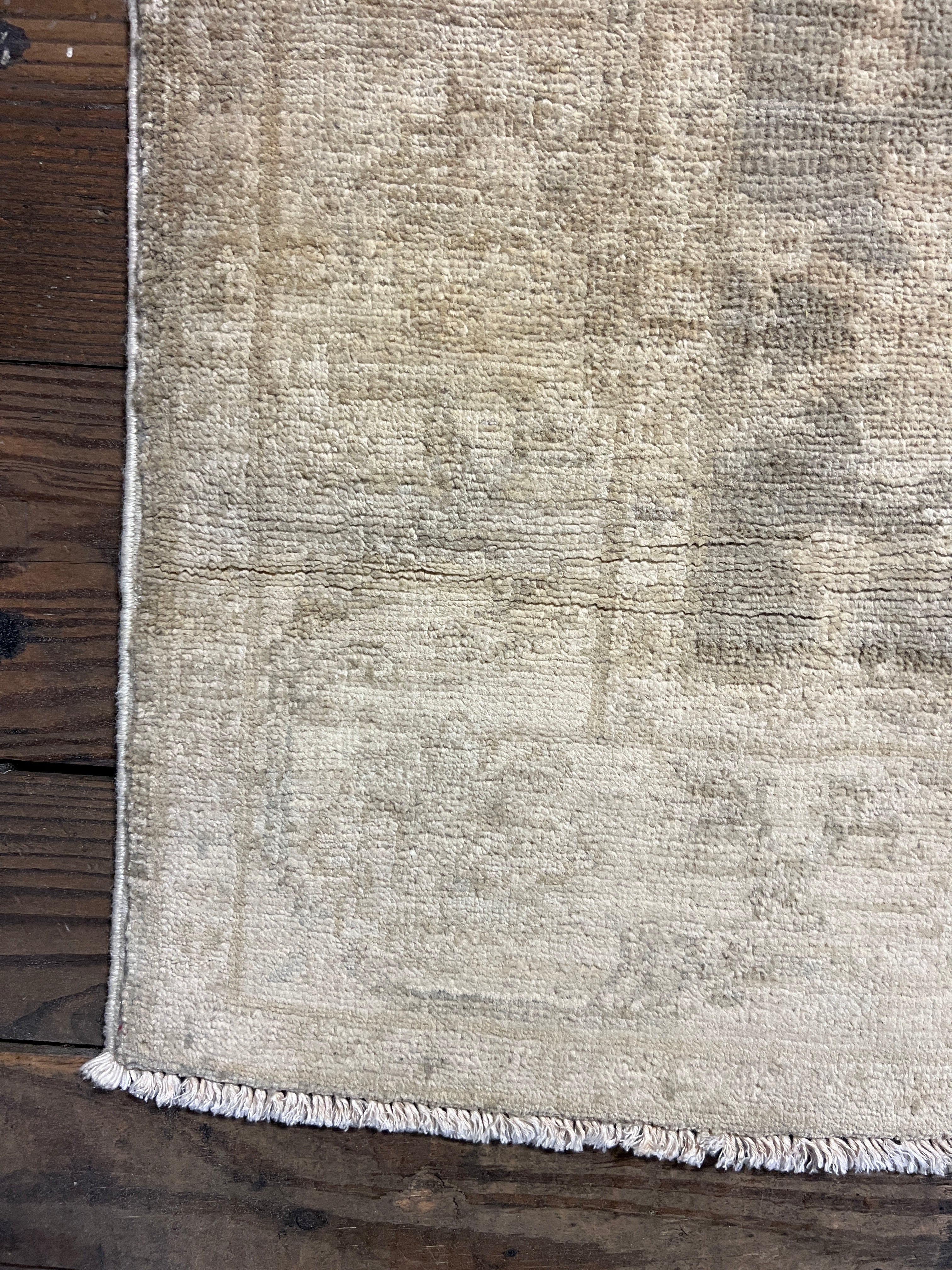 Maryann Forrester 3.3x4.9 Ivory and Brown Hand-Knotted Farhan Rug