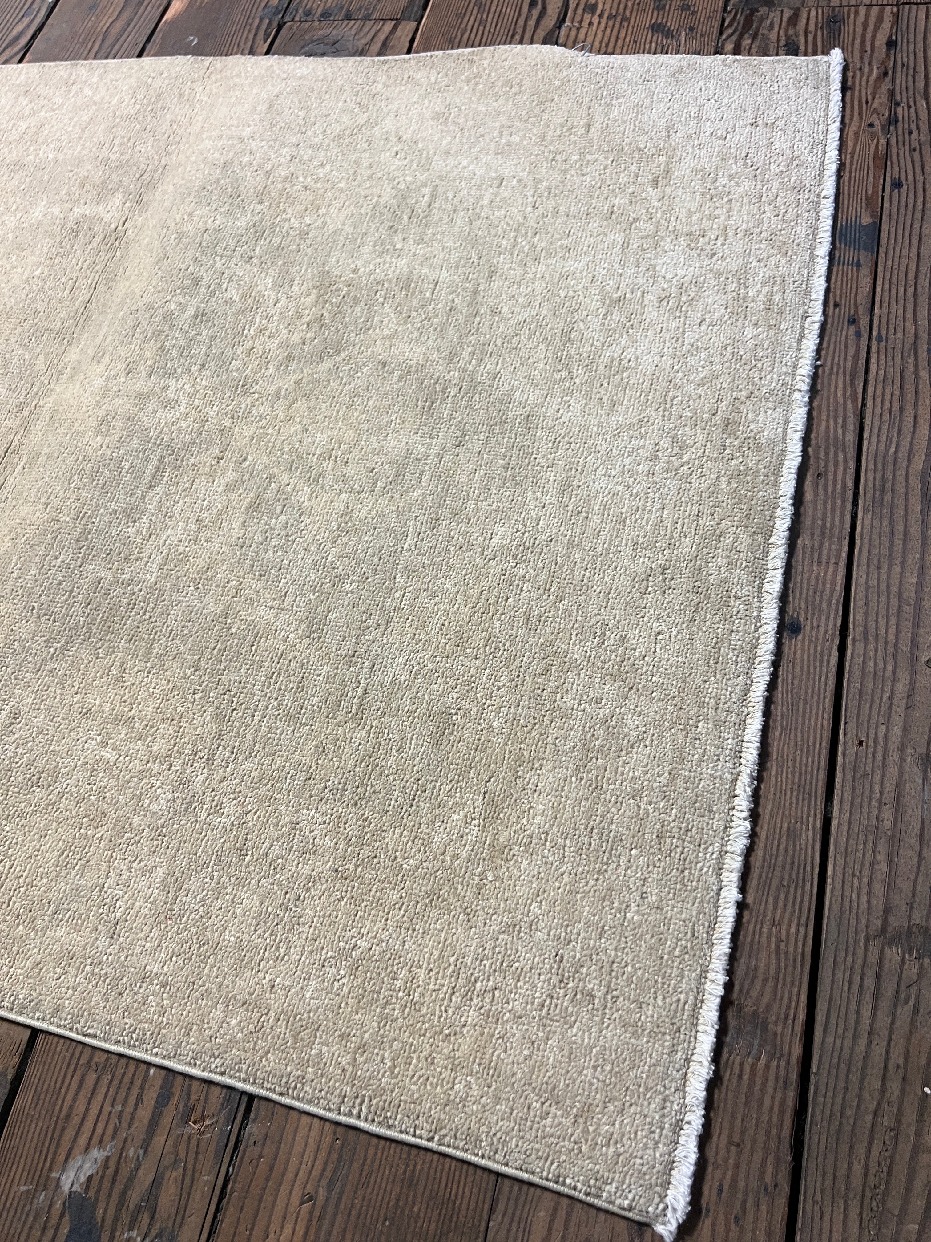 Pam 2.8x3.10 Ivory and Grey Hand-Knotted Farhan Rug