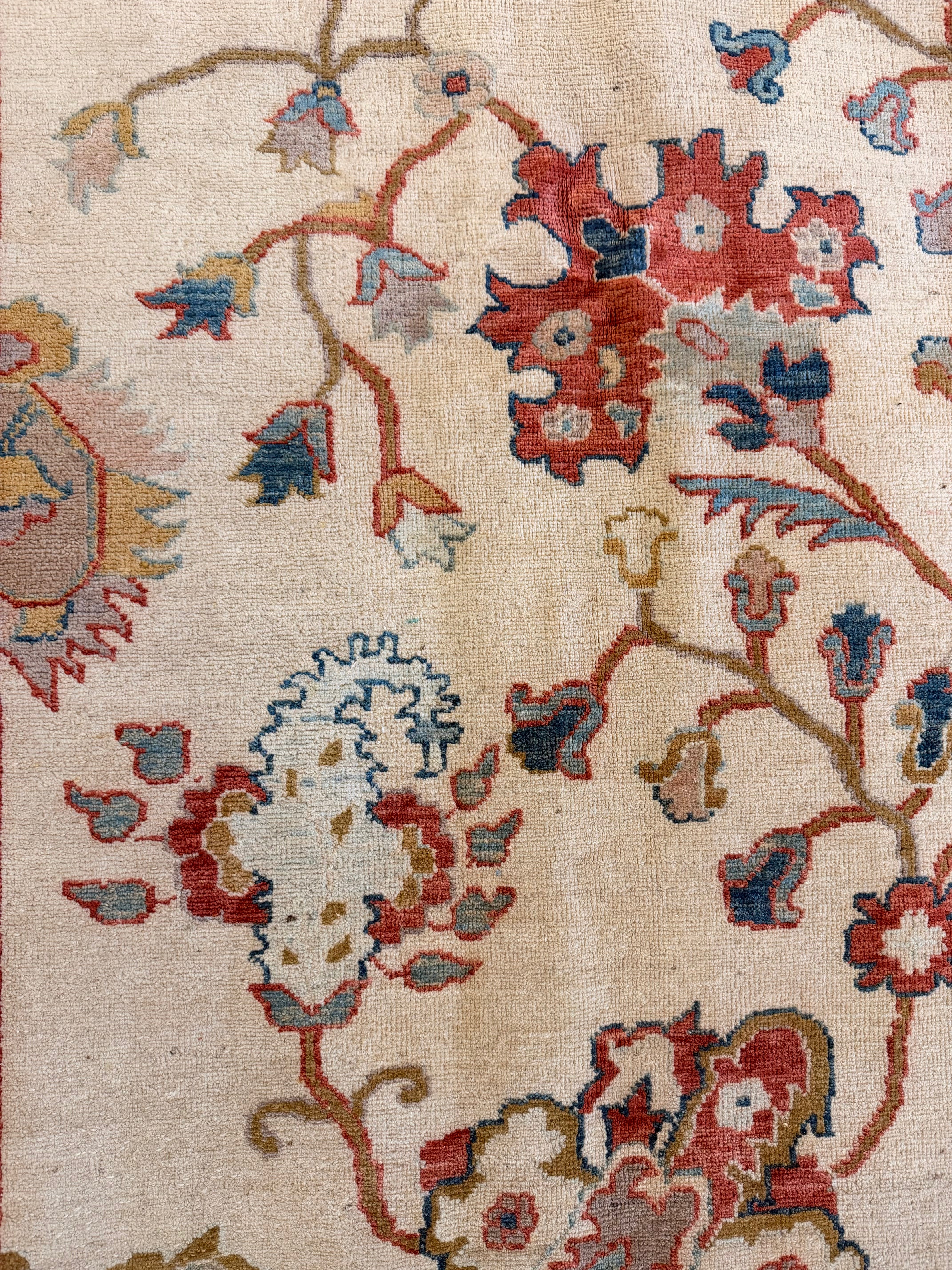 Suzie 9.6x13.1 Afghani Aryana Ivory Rug